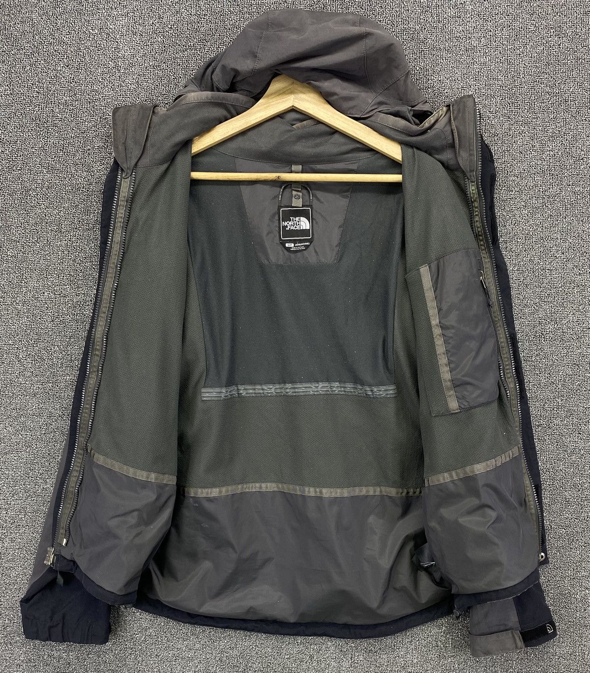 The North Face × Vintage Vintage The North Face HyVent Light Jacket Size US S / EU 44-46 / 1 - 7 Thumbnail