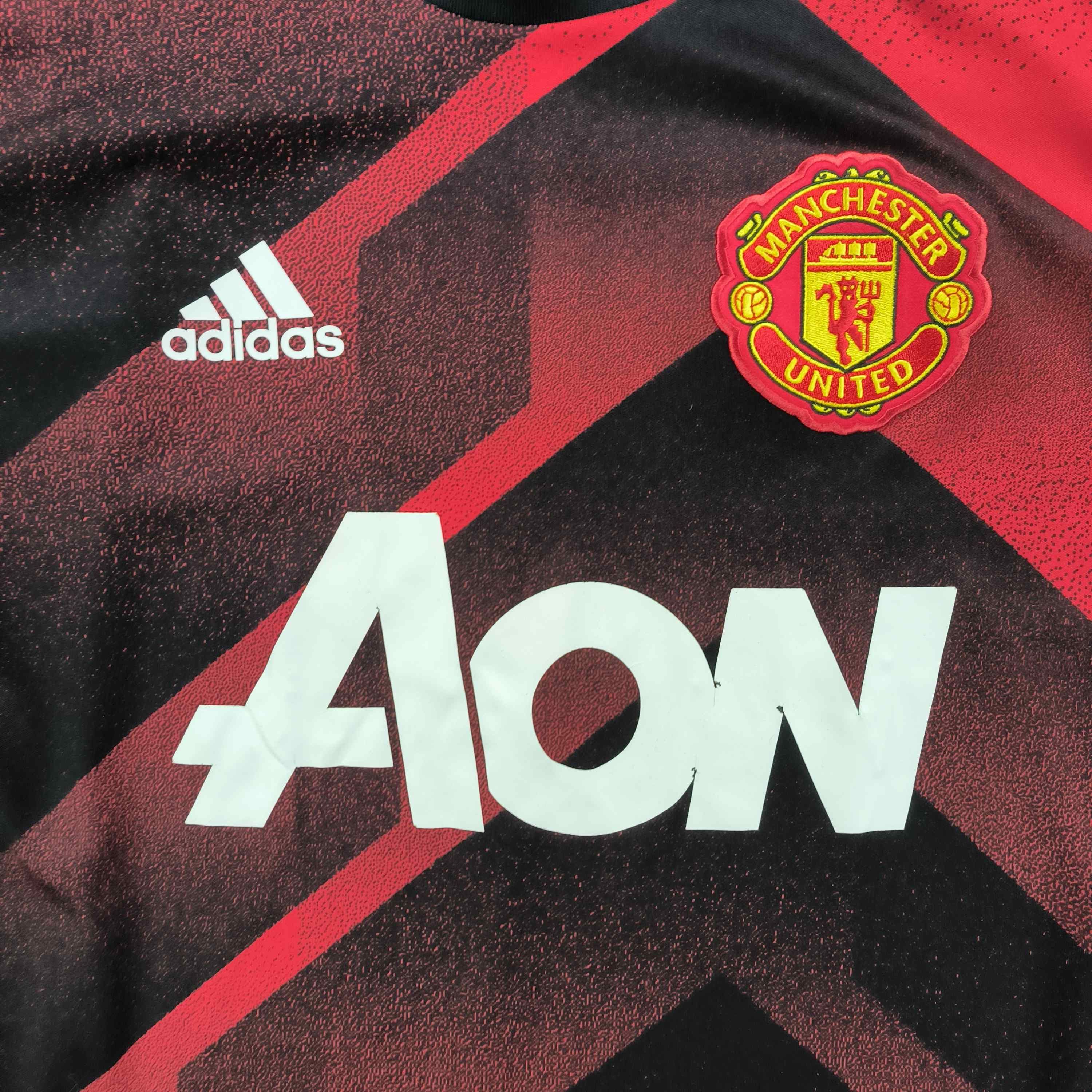 Adidas Manchester United 17-18 Adidas training football jersey sz S Size US S / EU 44-46 / 1 - 3 Thumbnail