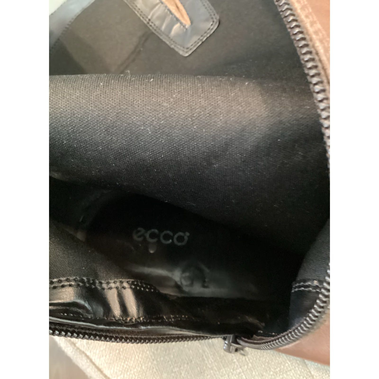Ecco ECCO Boots Women Leather Brown Size 10/10.5 Adult Women Low Heel 1-1.9 in Boots, No Box, Light Scratches Size US 10.5 / IT 40.5 - 7 Thumbnail