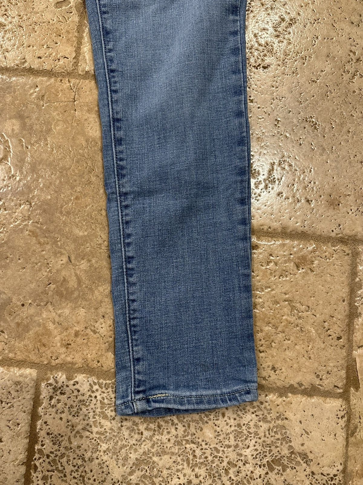 Levi's Levi’s Blue Skinny 711 Blue Denim Jeans Size US 33 - 3 Thumbnail