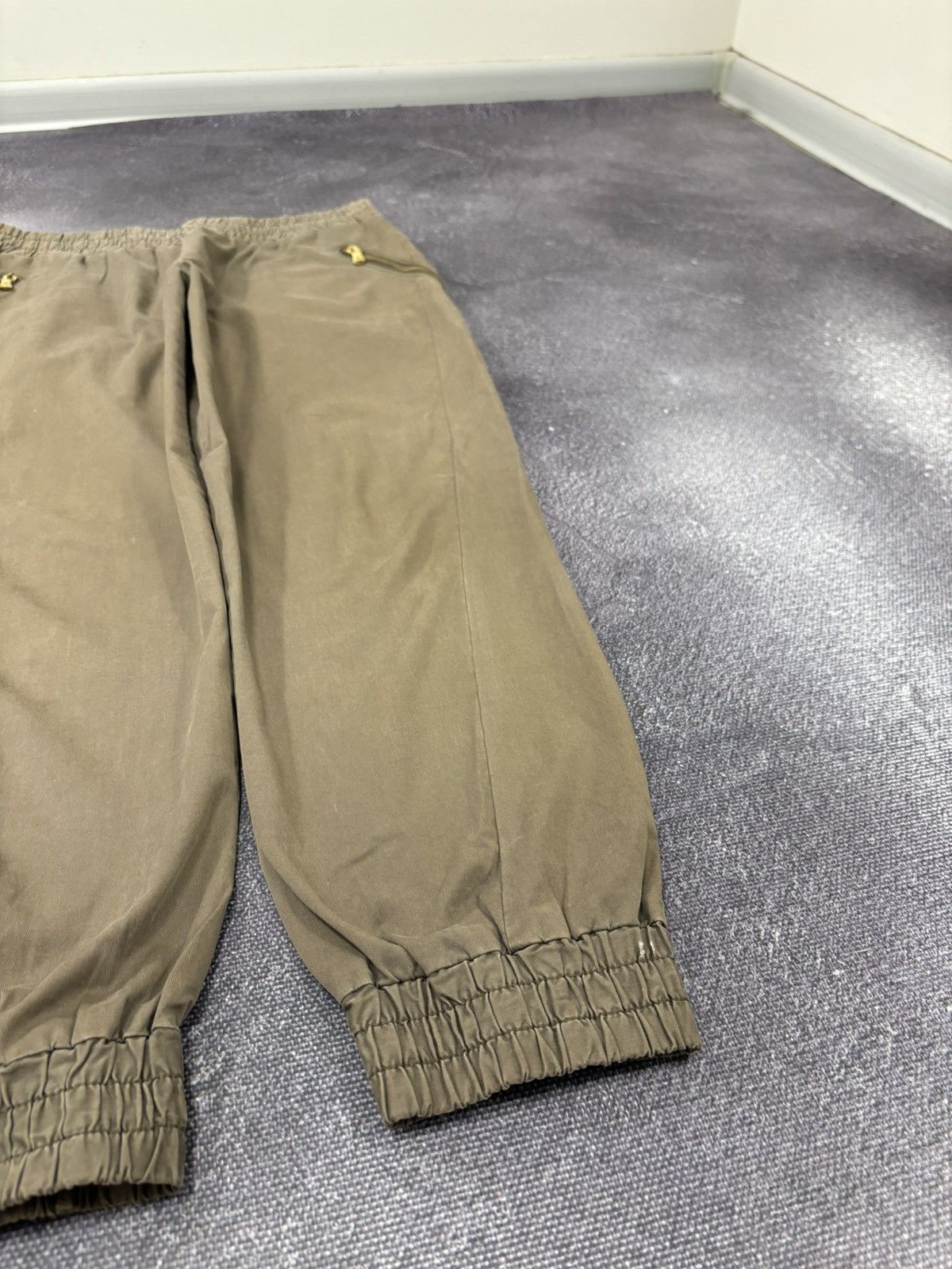 Marc by Marc Jacobs Marc By Marc Jacobs Women’s Khaki Green Luxury Joggers Pants Size 27" / US 4 / IT 40 - 6 Thumbnail