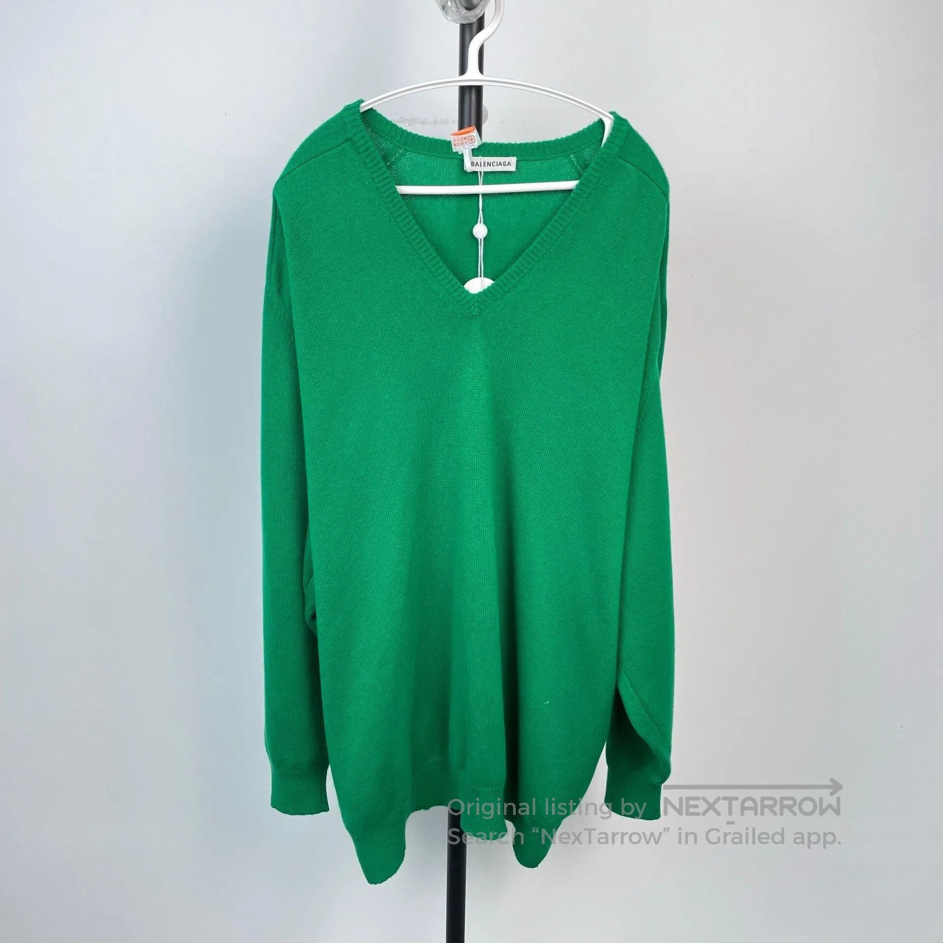 Balenciaga Balenciaga Green V-Neck Long Sleeve Knit Sweater| Size XS / US 0-2 / IT 36-38 - 1 Thumbnail