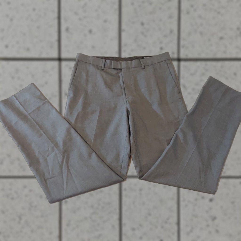Banana Republic Banana Republic Dress Pants Men 33x34 Gray Slack Chino Trouser Slim 33 34 Inseam 34 Size US 33 - 1 Thumbnail