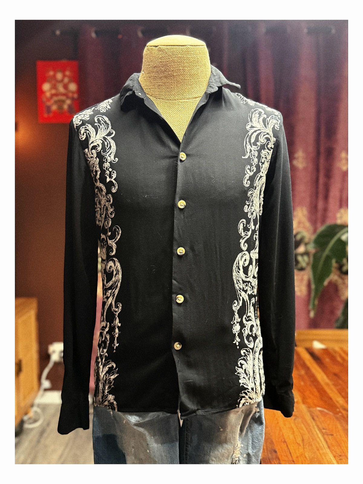 Asos ASOS Baroque-Inspired Long Sleeve Shirt – Size M Size US M / EU 48-50 / 2 - 3 Thumbnail
