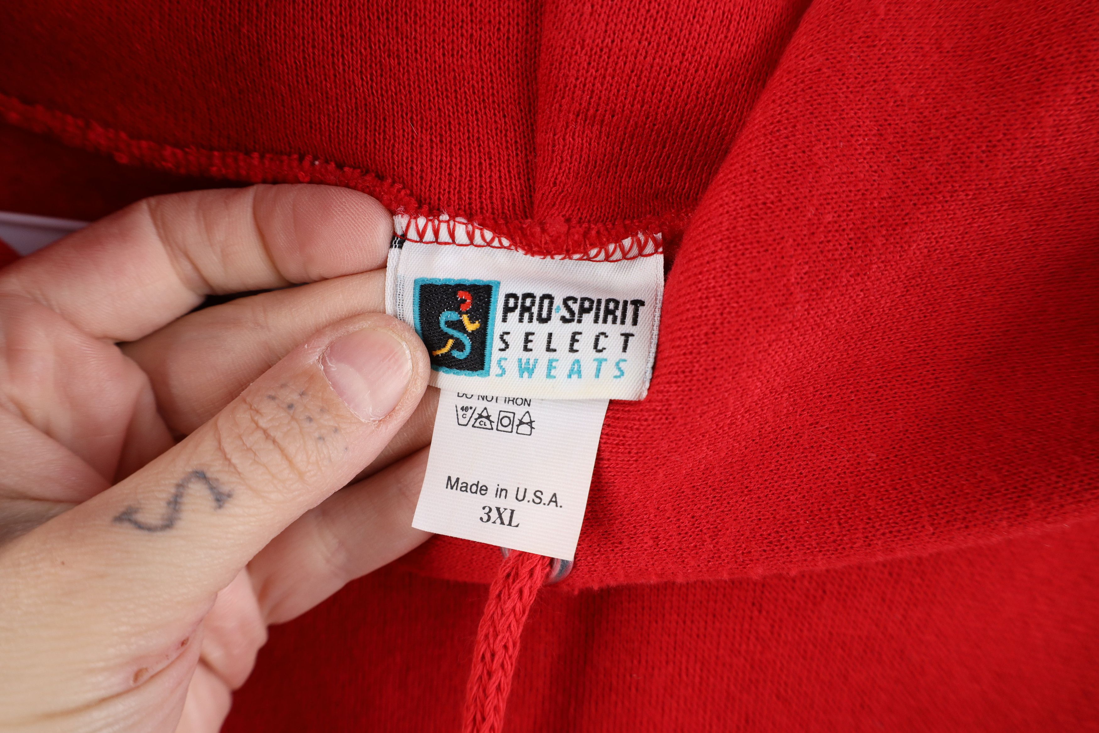 Vintage Vintage 90s Streetwear Heavyweight Hoodie Sweatshirt Red USA Size US XXL / EU 58 / 5 - 11 Thumbnail