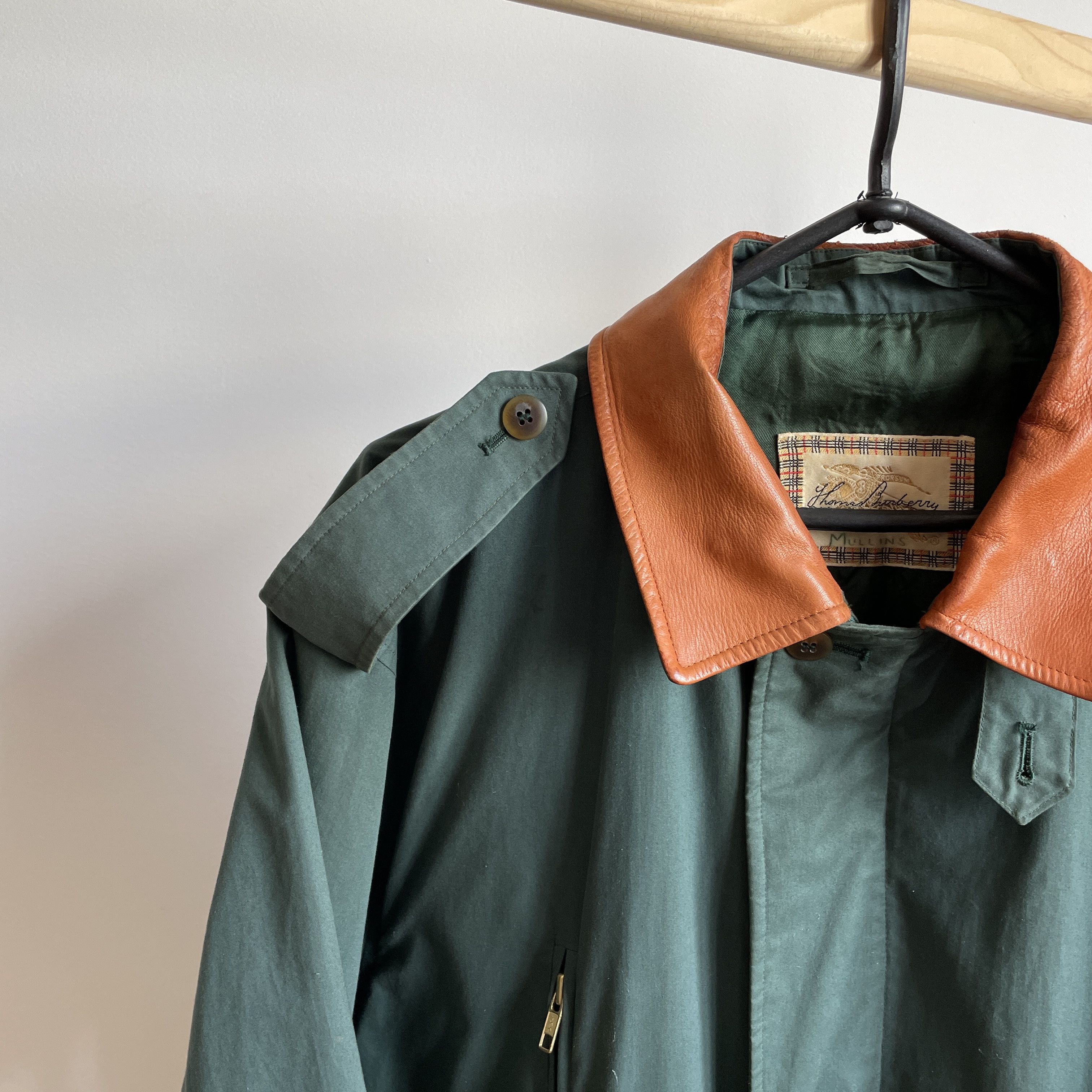 Burberry Thomas Burberry Vintage 90's Rain Jacket Size UK 48 Size US XXL / EU 58 / 5 - 10 Thumbnail