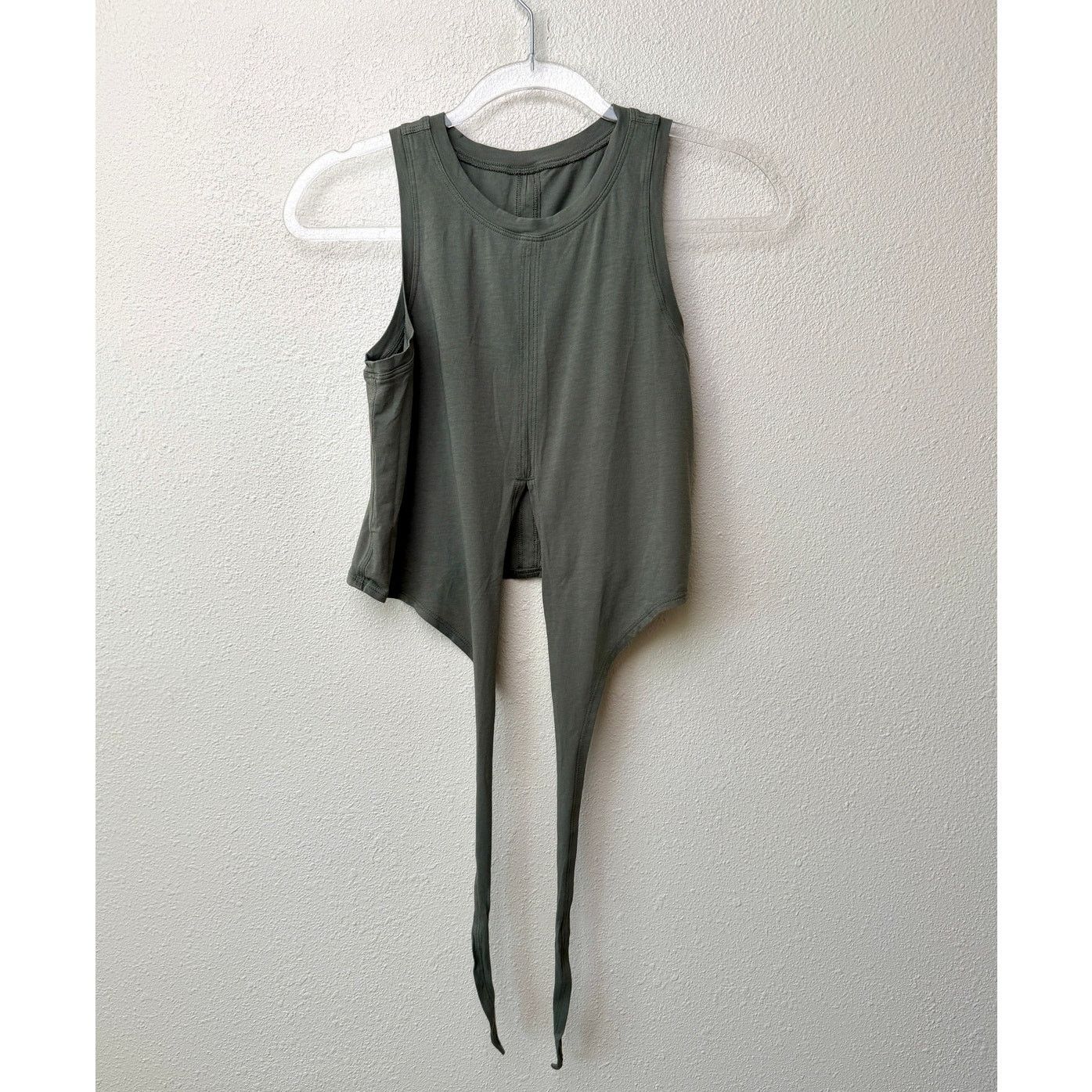 Lululemon Lululemon Time To Restore Tank Grey Sage Women 4 Size S / US 4 / IT 40 - 5 Thumbnail