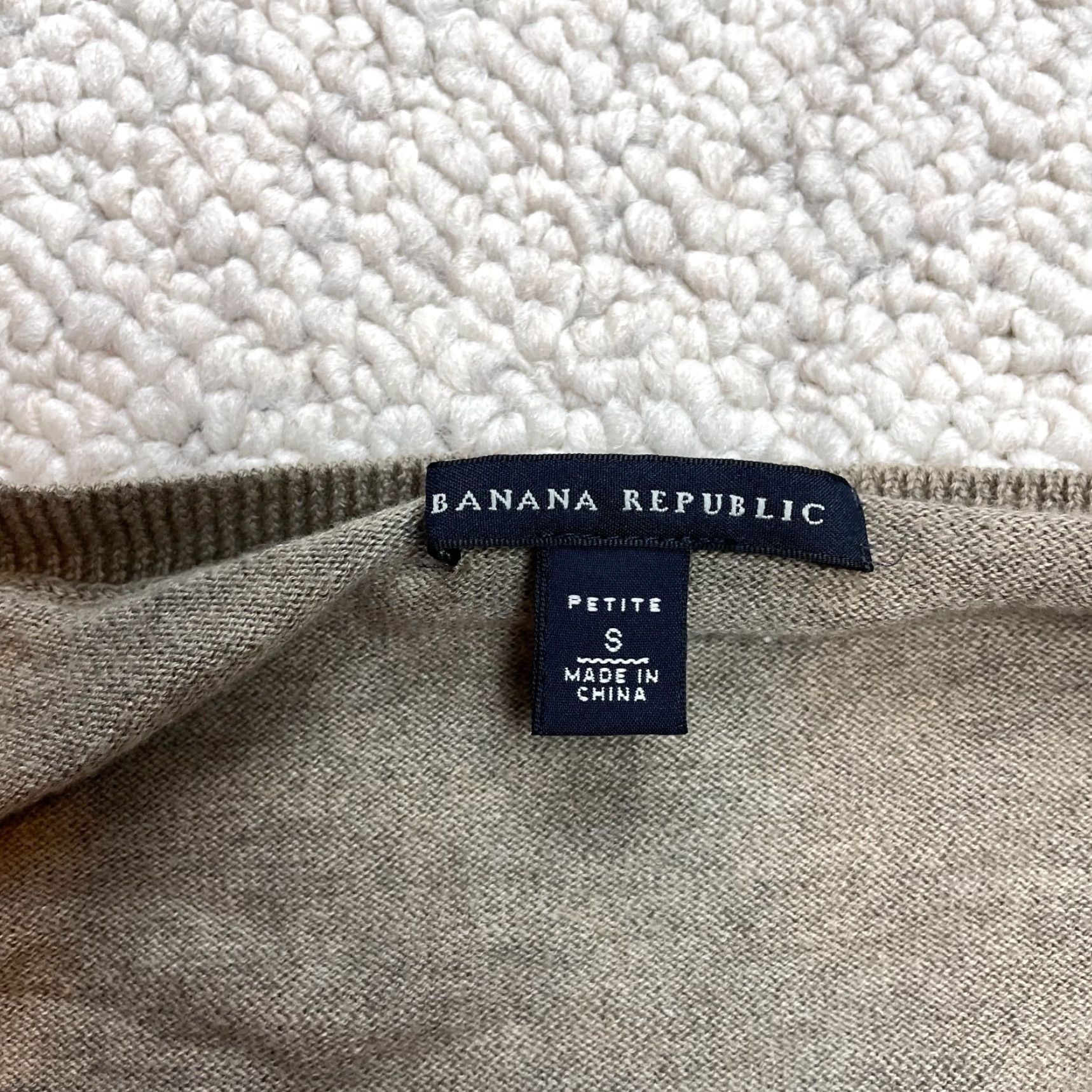 Banana Republic Banana Republic Cardigan Sweater Womens Petite Small Brown Knit Ruffle Placket Collarless Size S / US 4 / IT 40 - 6 Thumbnail