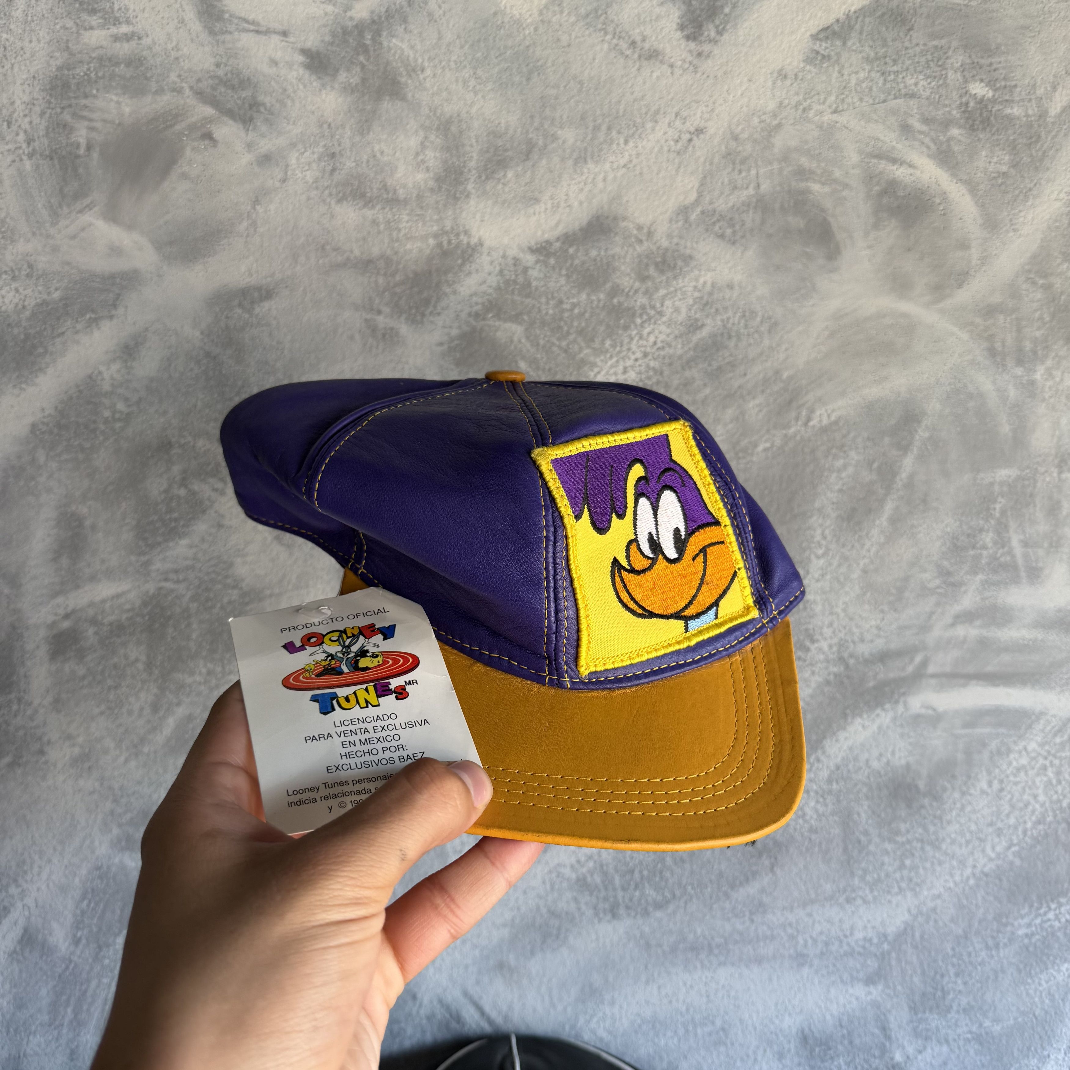 Other Vintage Looney Tunes Baez Leather Caps DS Snapback Hat Size ONE SIZE - 5 Thumbnail