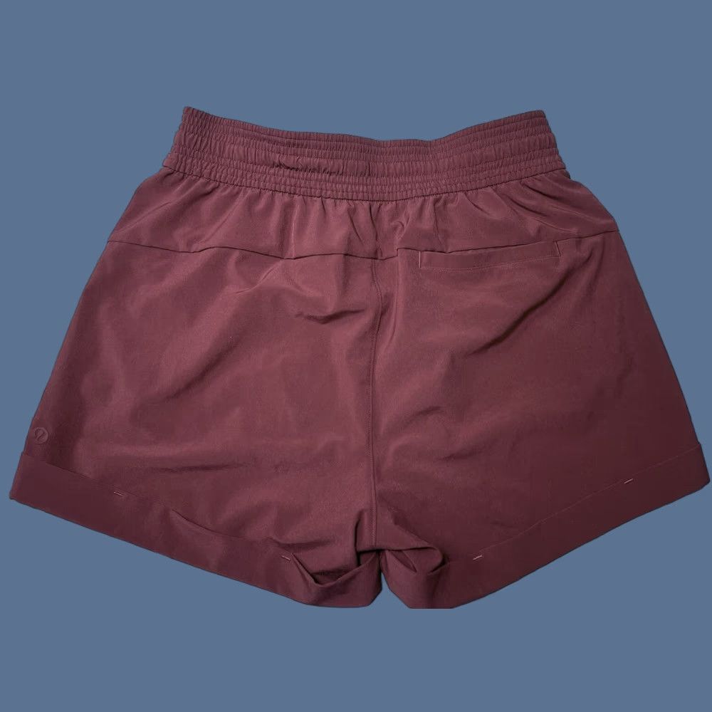 Lululemon Lululemon Spring Break Away Shorts Women’s 4 Chianti 3” Inseam Mid rise Size 27" / US 4 / IT 40 - 1 Thumbnail