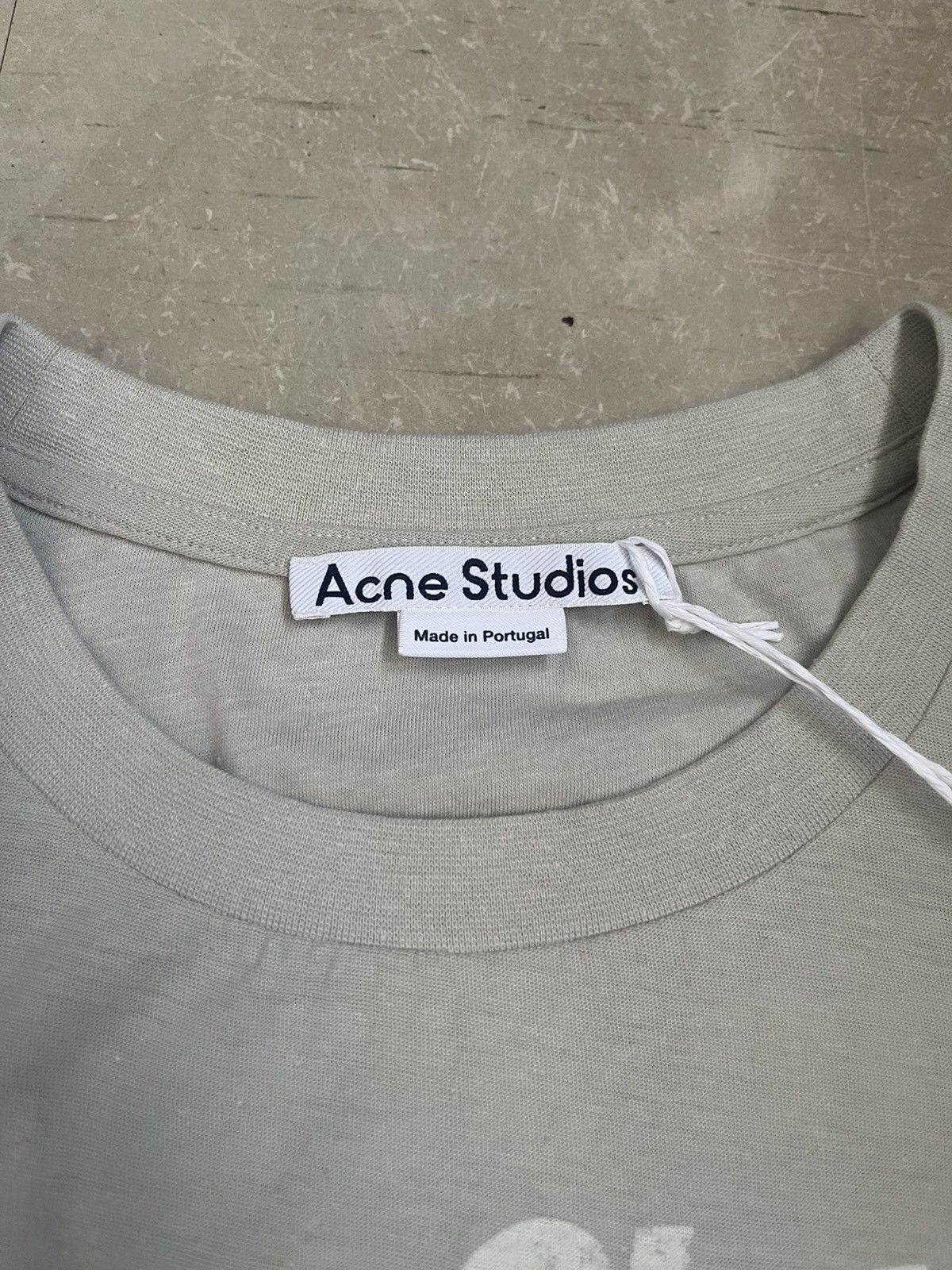 Acne Studios Acne Studios T-shirt size L Size US L / EU 52-54 / 3 - 2 Thumbnail