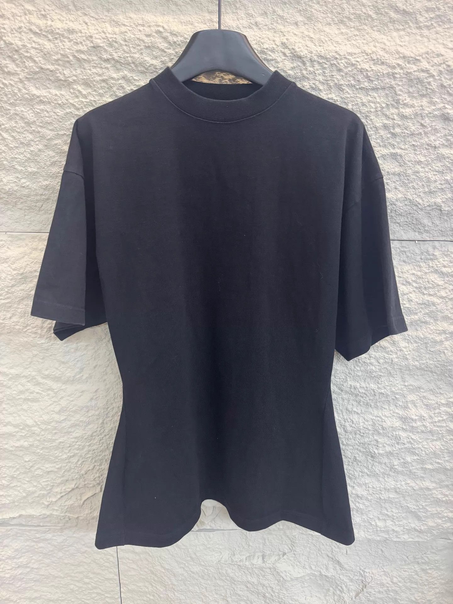 Balenciaga Balenciaga Garde-Robe Black Crewneck Short-Sleeve T-Shirt Size XS / US 0-2 / IT 36-38 - 1 Thumbnail