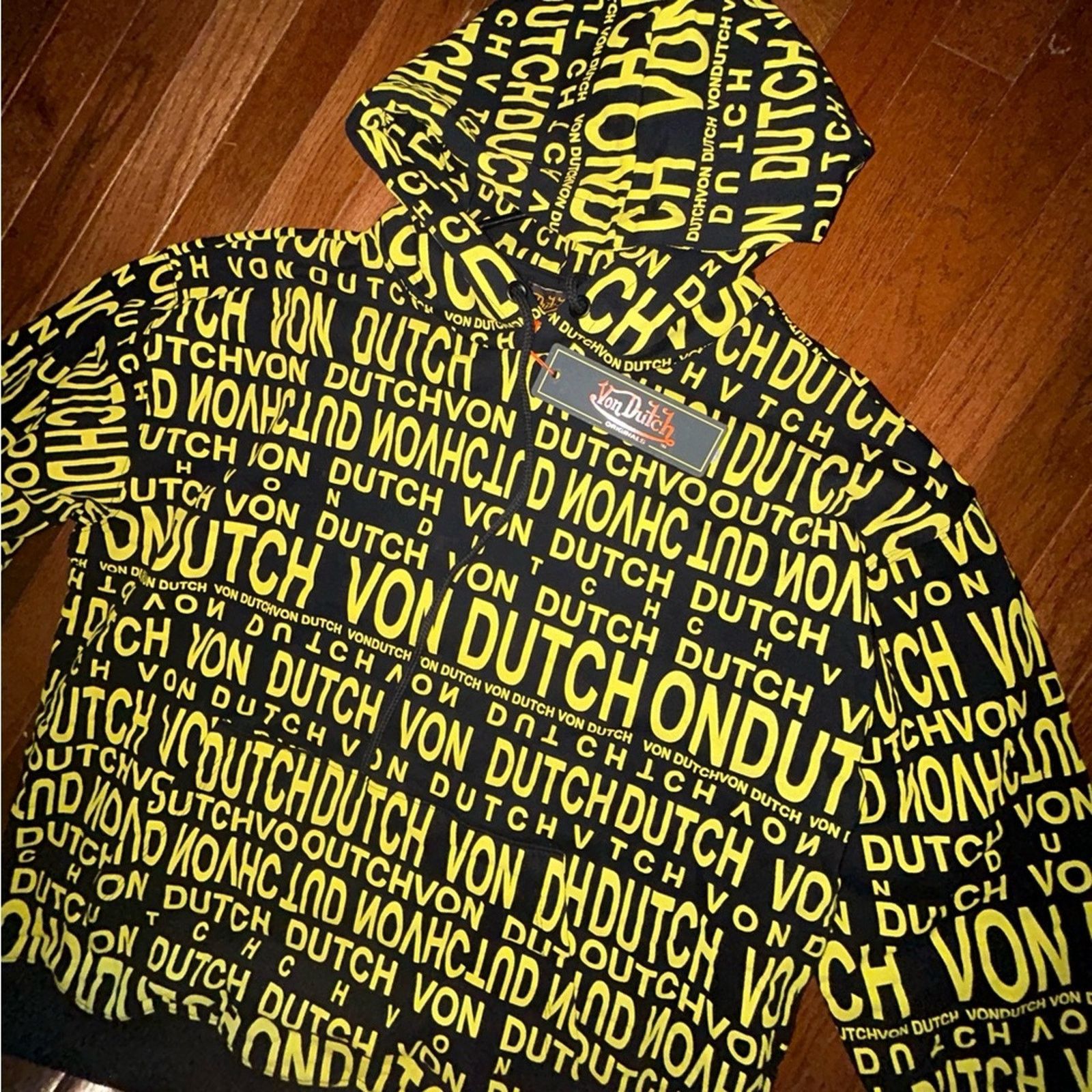 Von Dutch Nwt Von Dutch Hoodie with kangaroo pocket medium Size M / US 6-8 / IT 42-44 - 2 Thumbnail