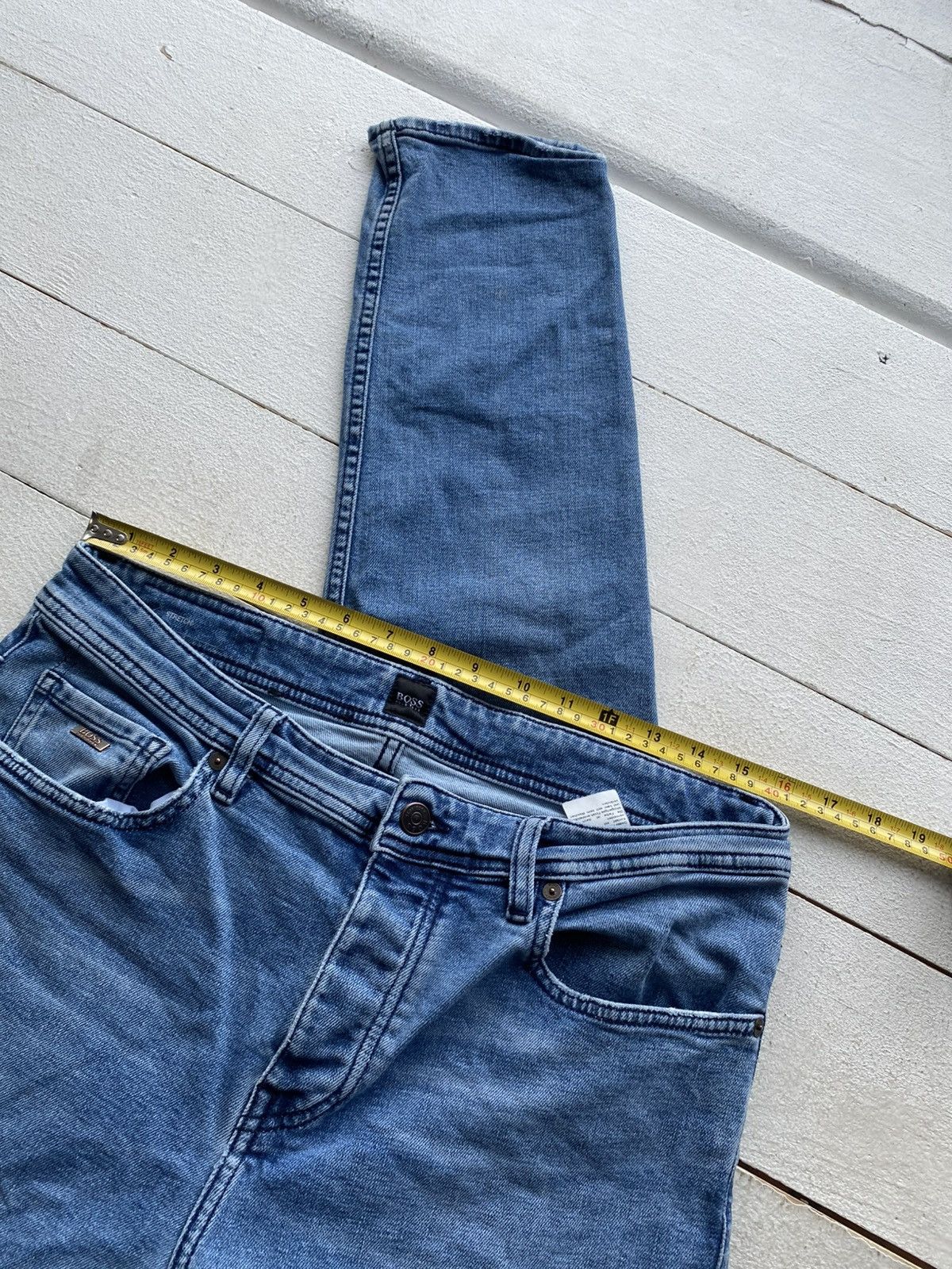 Hugo Boss 00s BOSS Hugo Boss Slim Fit Blue Jeans Light Wash Denim Size US 32 / EU 48 - 16 Thumbnail