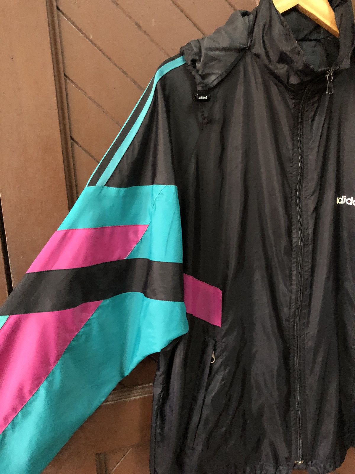Adidas × Vintage Vintage Adidas Windbreaker Jacket Hoodie Size US L / EU 52-54 / 3 - 6 Thumbnail