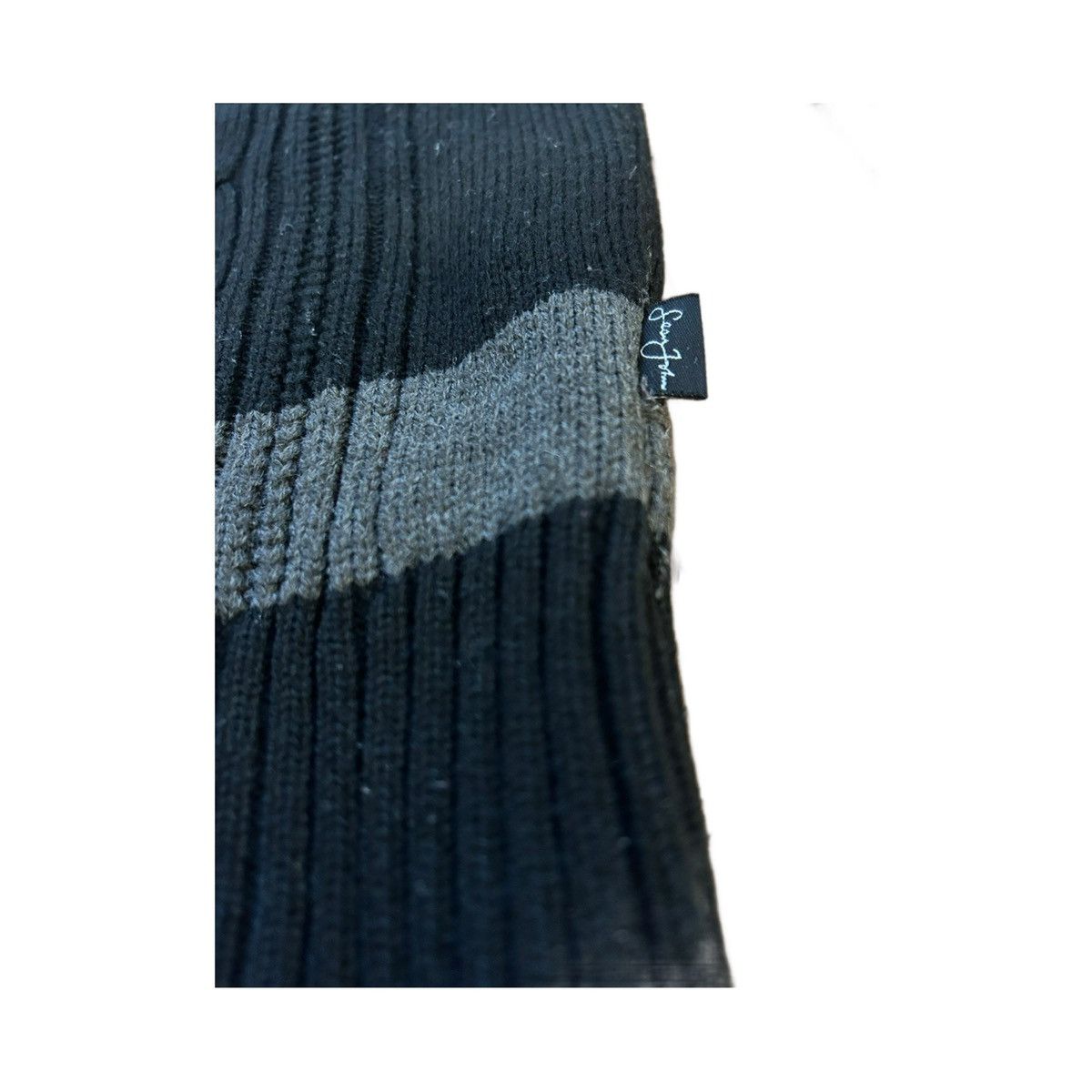 Sean John VTG Sean John Wool Blend Sweater Black Lion Embroidered 90s Size US XL / EU 56 / 4 - 3 Thumbnail