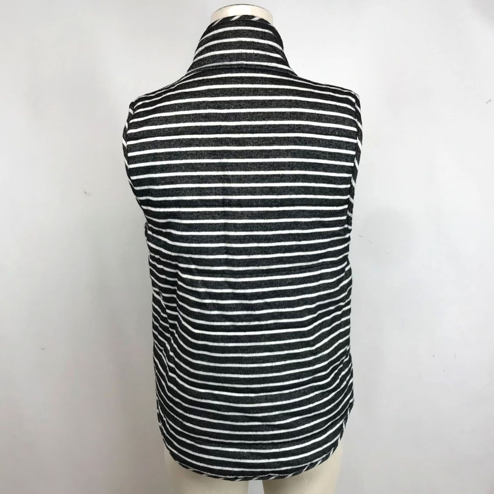 Vintage WOMENS SMALL MUD PIE BLACK WHITE STRIPED FULL ZIP VEST Size S / US 4 / IT 40 - 5 Thumbnail