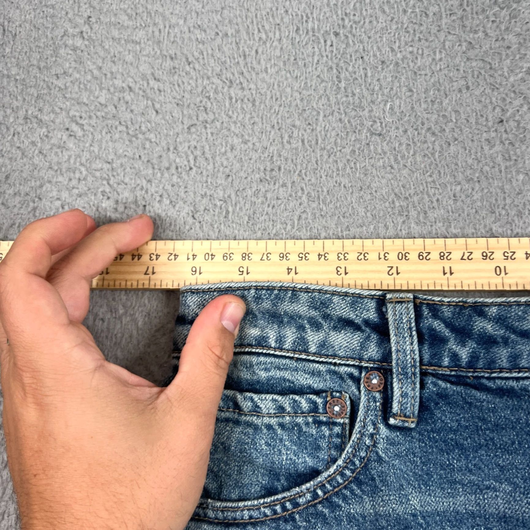 Vintage We The Free Black Denim Mini Skirt Size 30 Women's Casual Zip Pocket Size 30" / US 8 / IT 44 - 4 Thumbnail