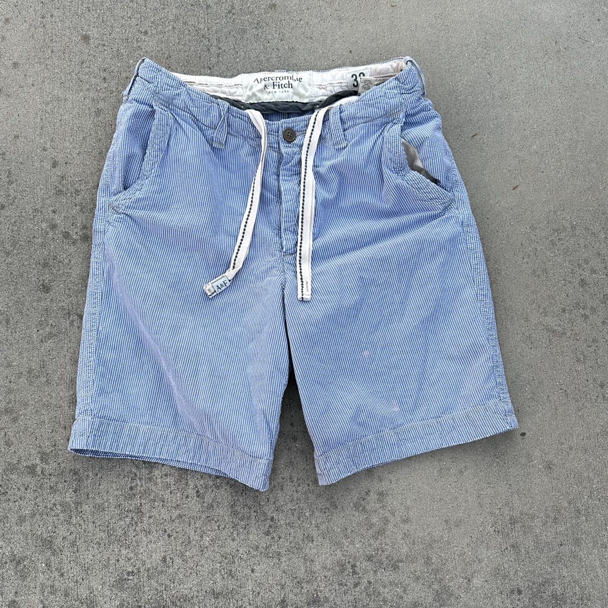 Abercrombie & Fitch Vintage Abercrombie And Fitch Shorts Size 32 Y2K Hickory Size US 32 / EU 48 - 1 Thumbnail