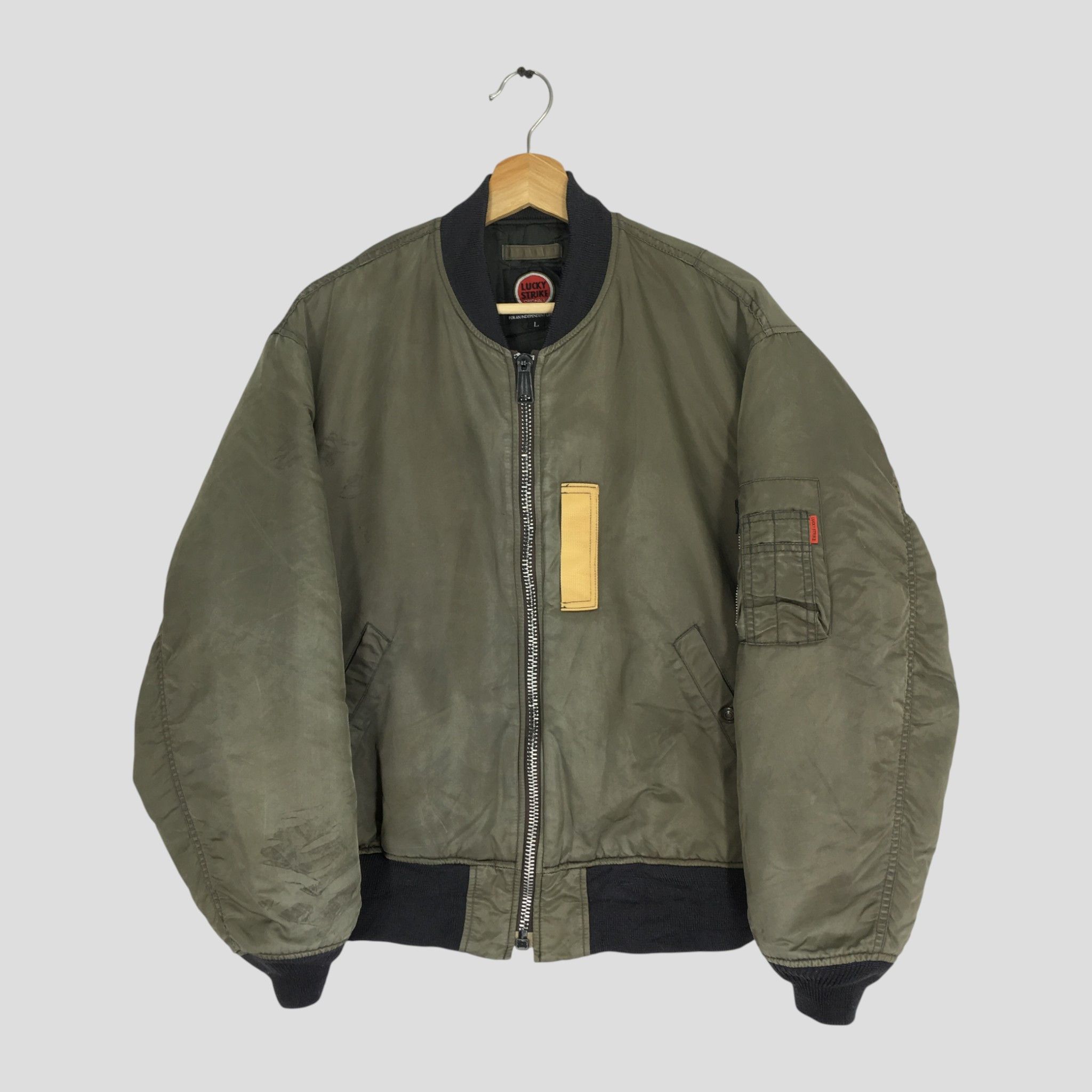 Japanese Brand Vintage 90's Lucky Strike Olive Green MA-1 Bomber Jacket Size US L / EU 52-54 / 3 - 1 Thumbnail