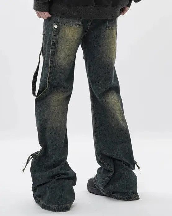 Japanese Brand Unisex Y2K Stacked Baggy Flare Jeans Size US 33 - 3 Thumbnail