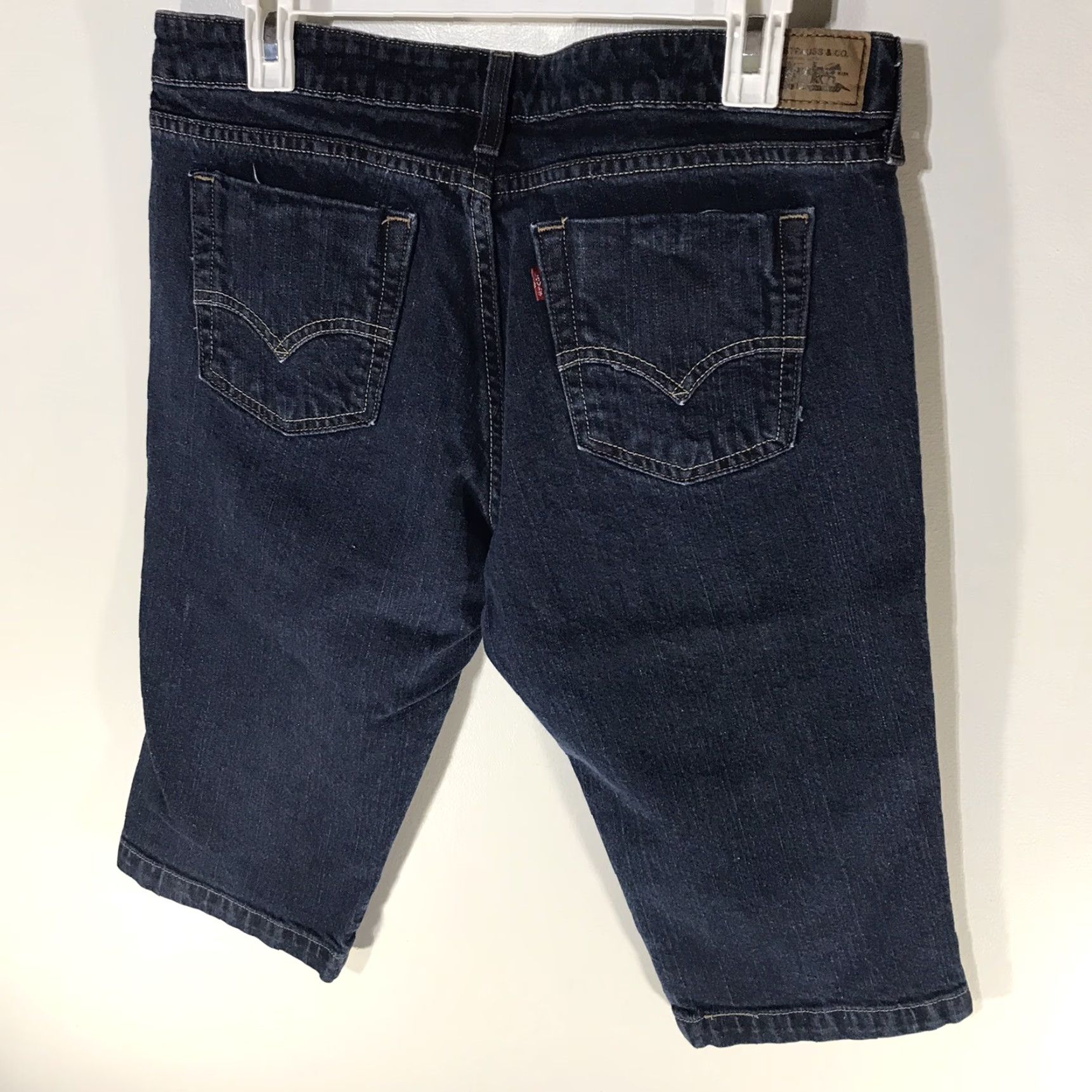 Levi's Levi's 545 Low Rise Skinny Capris Womens Size 12 Blue Denim Size ONE SIZE - 2 Thumbnail