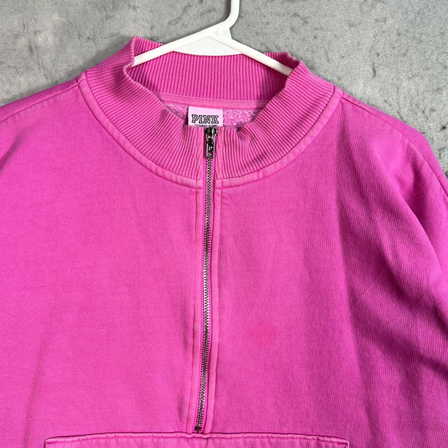 Victoria's Secret Victoria's Secret PINK 1/2 Zip Cropped Sweatshirt Adult Large Pink Activewear Womens Size L / US 10 / IT 46 - 4 Thumbnail