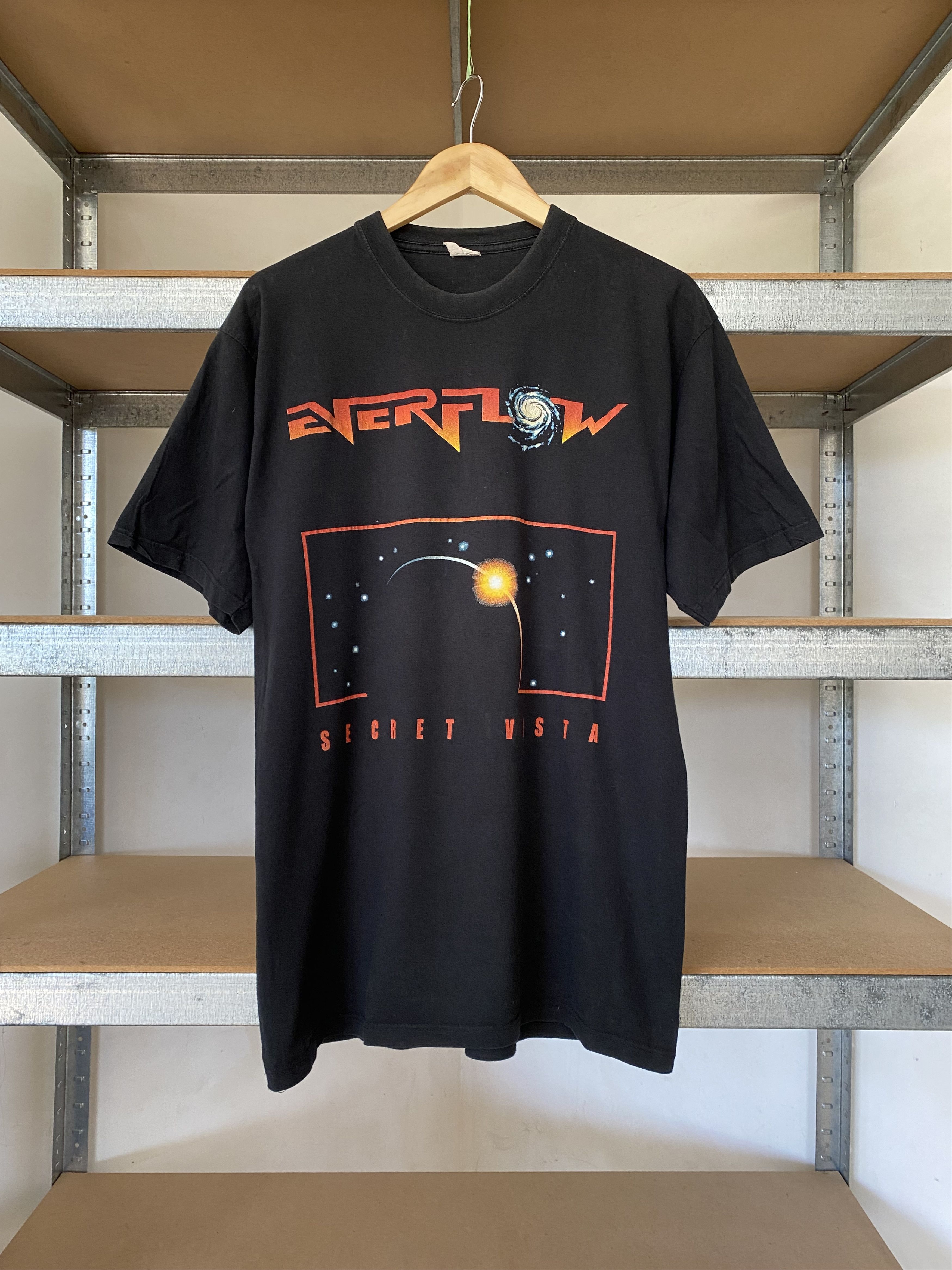 Band Tees Vintage 90s Everflow Secret Vista Rock Band T-shirt Size US L / EU 52-54 / 3 - 1 Thumbnail