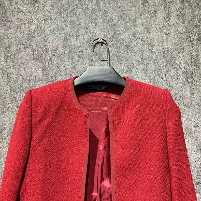 Givenchy Givenchy Size 8Red Short Suit Jacket 2506-Nextarrow Size US L / EU 52-54 / 3 - 3 Thumbnail