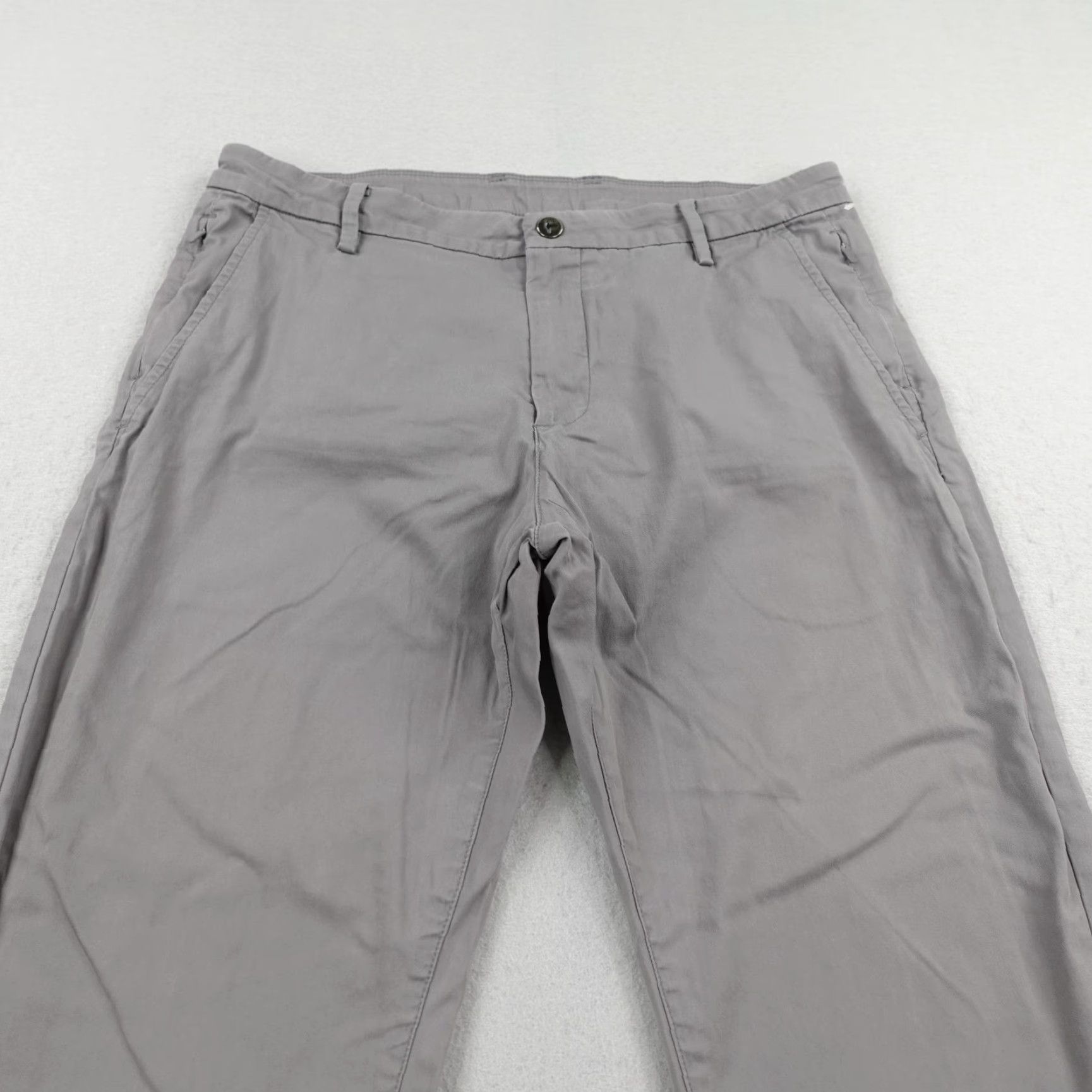 Vintage Birddogs Pants Mens 32 Gray Chino Straight Leg Casual Regular 32 Inseam 29 in Flat Front Golf Flex Pockets Logo Size US 32 / EU 48 - 2 Thumbnail