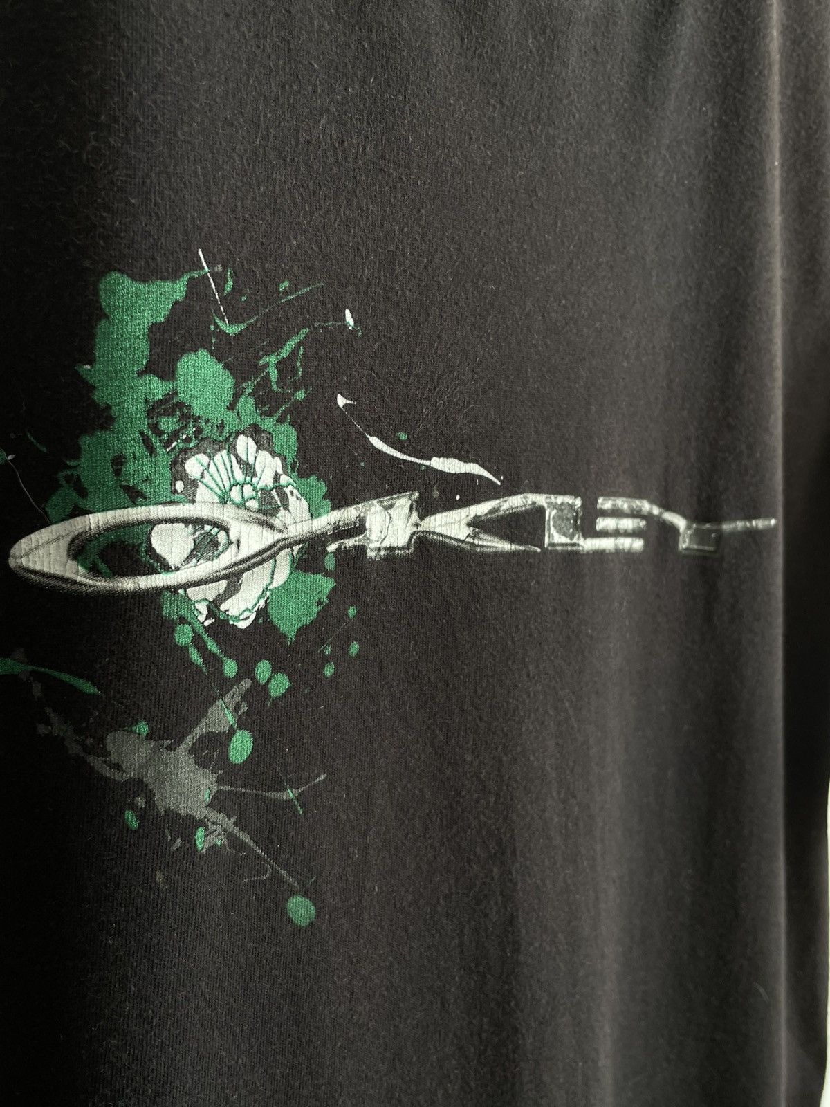 Oakley Vintage Oakley 90’s Software Icon Green Flower T-Shirt RARE Size US M / EU 48-50 / 2 - 7 Thumbnail