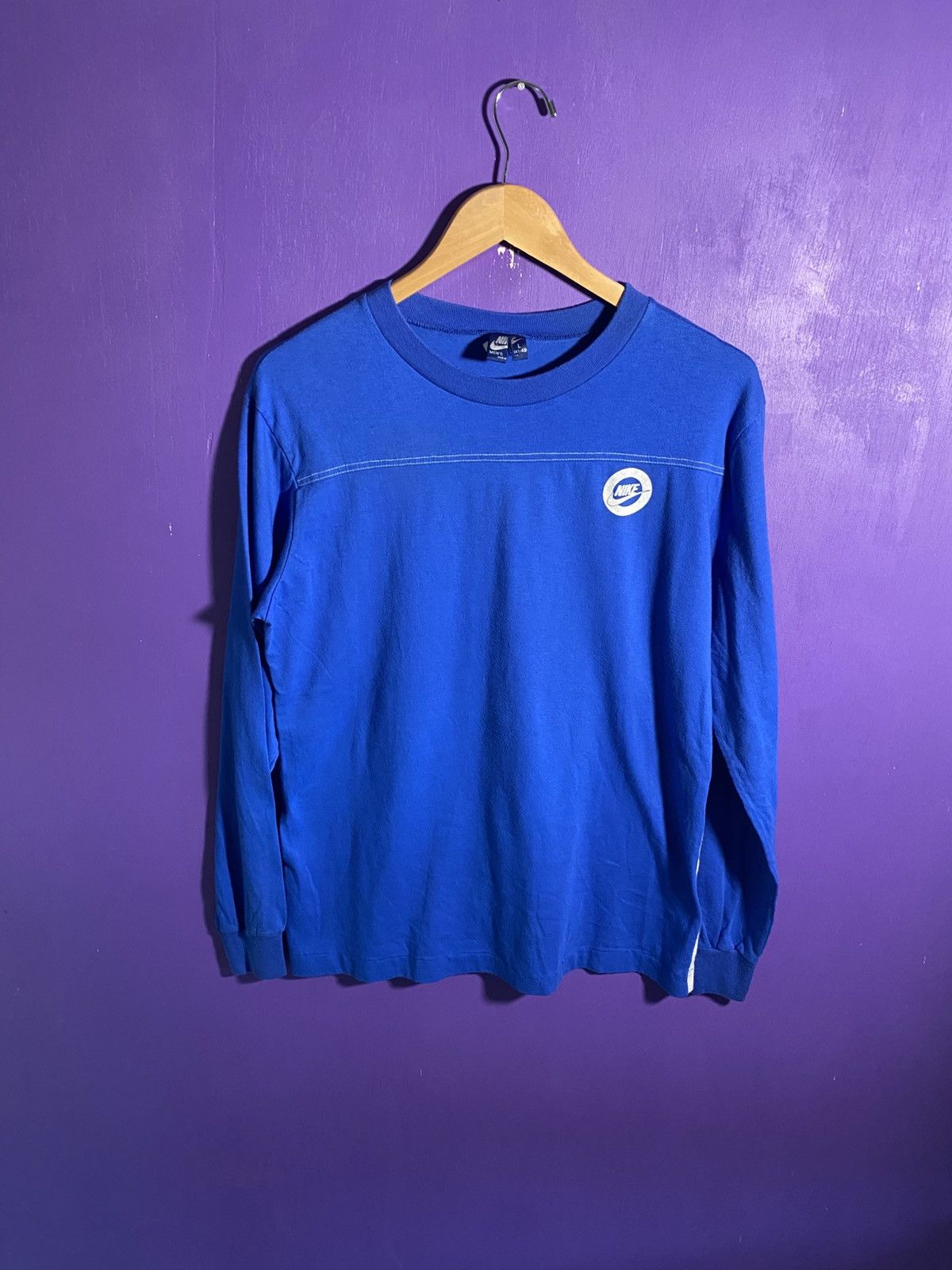 Nike Vintage early 80s Nike mesh back long-sleeve Size US L / EU 52-54 / 3 - 1 Thumbnail