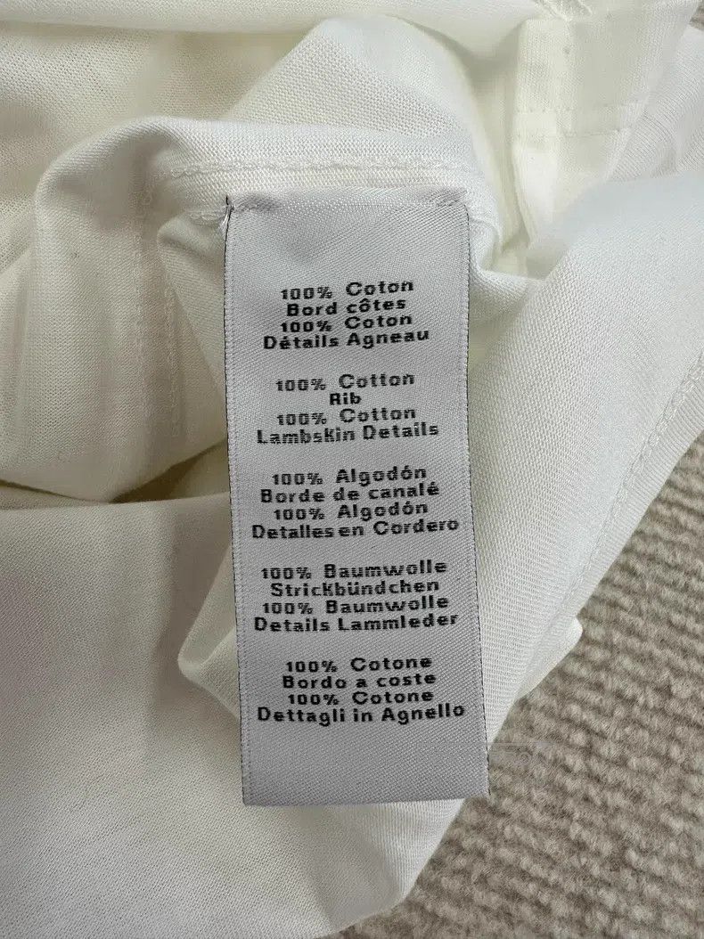 Hermes Hermes White Leather Trimmed Short Sleeve T-Shirt Size US L / EU 52-54 / 3 - 5 Thumbnail