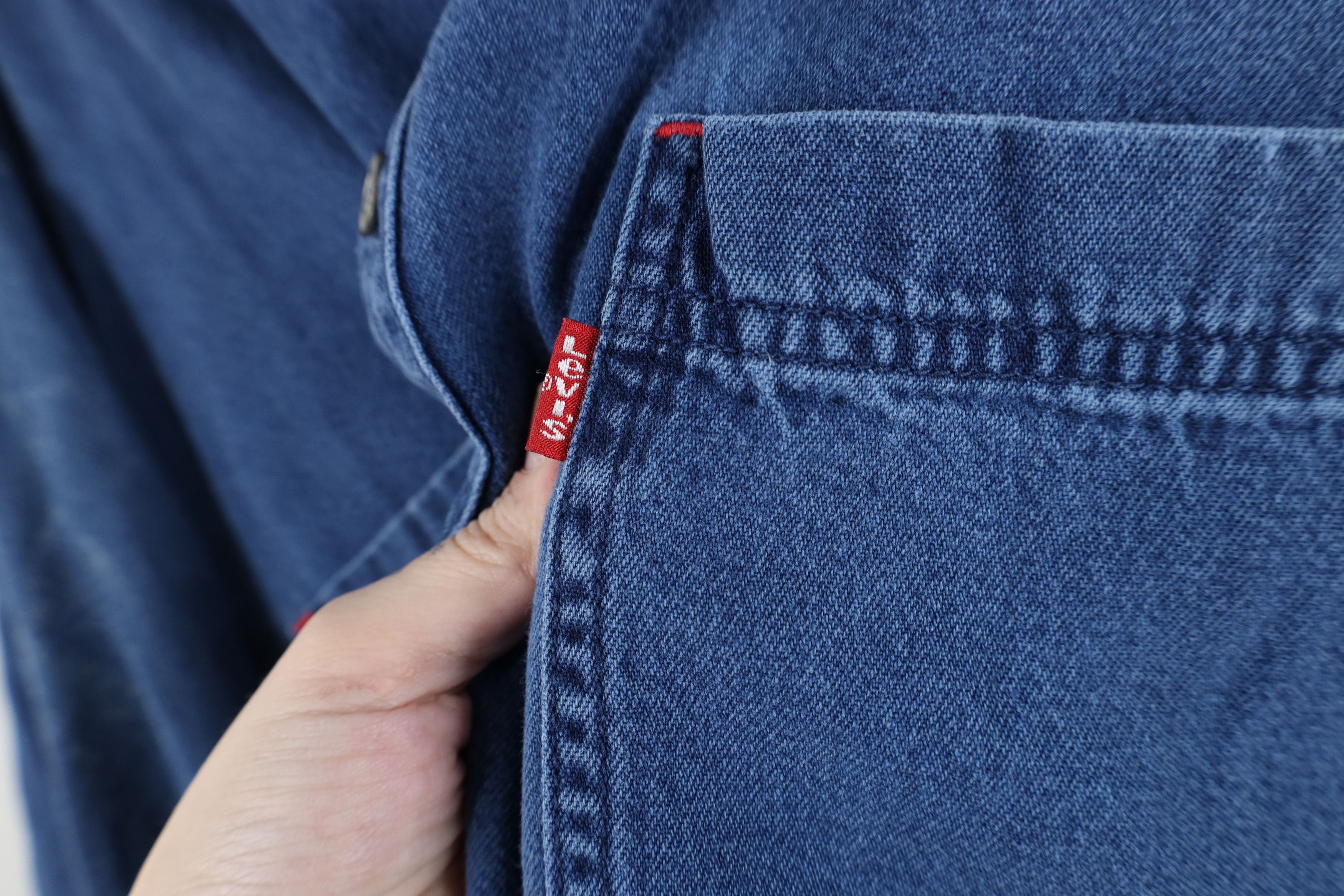Levi's Vintage 90s Levis Denim Jean Collared Button Shirt Blue Size US M / EU 48-50 / 2 - 5 Thumbnail