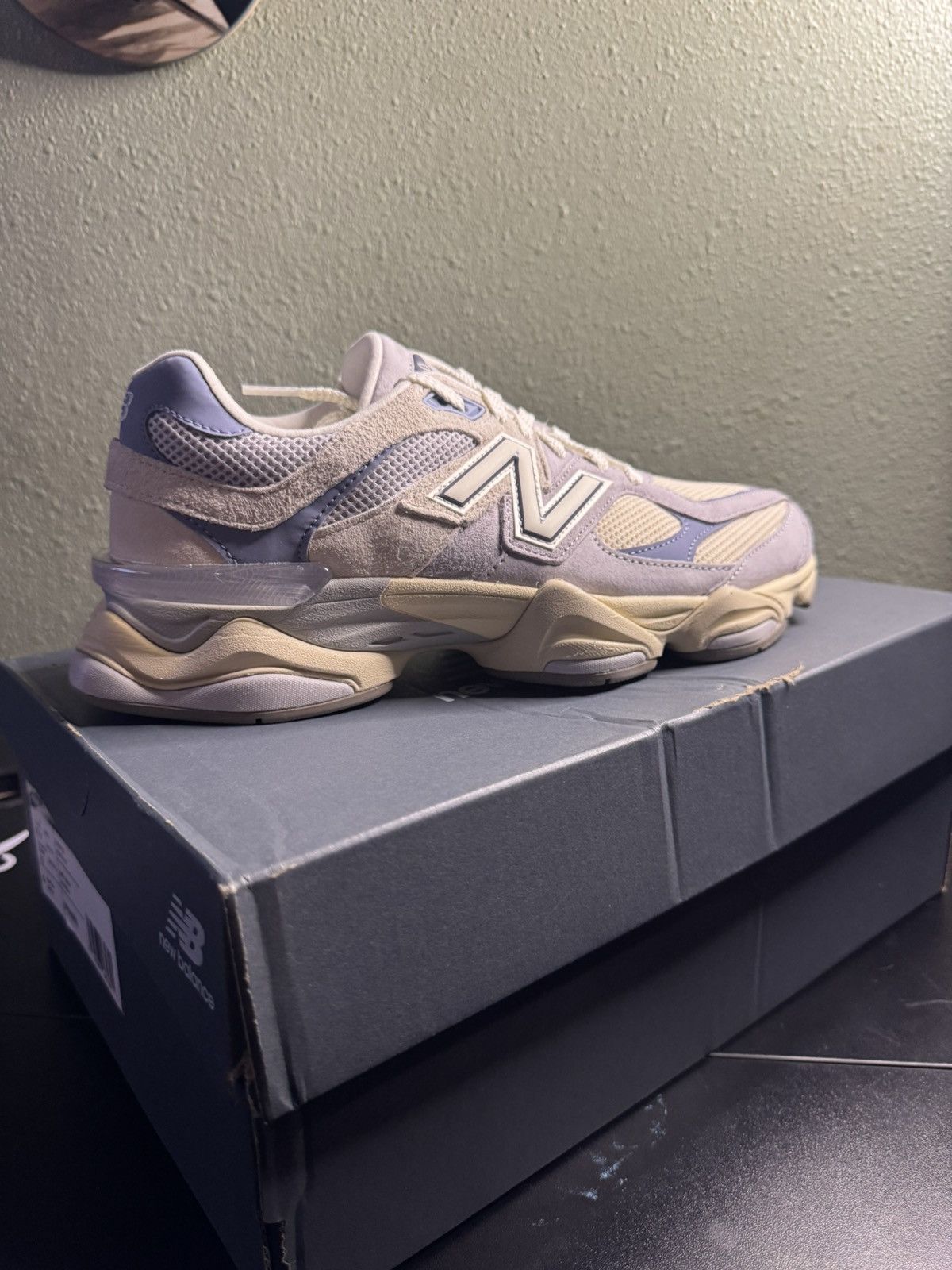 New Balance New Balance 9060 Size US 8.5 / EU 41-42 - 3 Thumbnail
