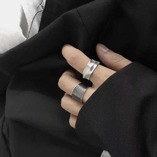 Vintage Retro punk rings Size ONE SIZE - 1 Thumbnail
