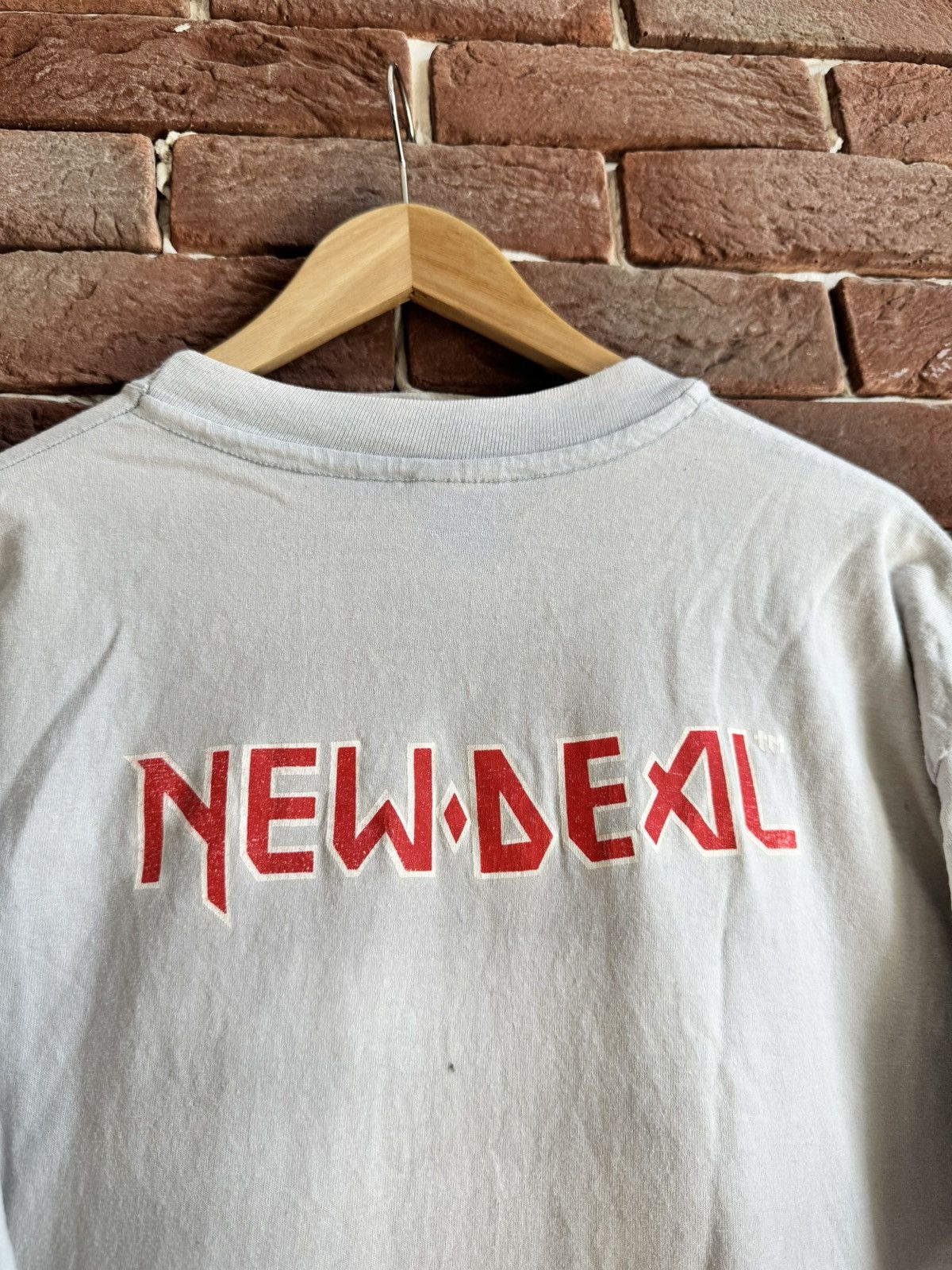 Vintage Vintage 90s Rare New Deal Skateboards Danny Sargent T shirt Size US XL / EU 56 / 4 - 10 Thumbnail
