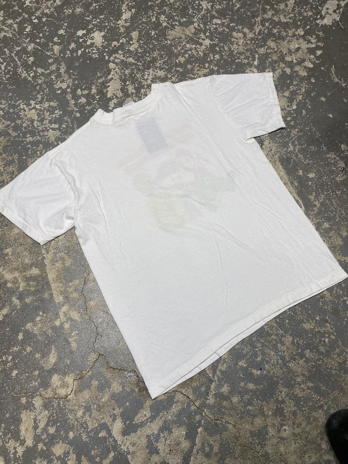 Japanese Brand × Vintage Vintage Get Home With Help From My Friends Beer Drunk Tshirt Size US L / EU 52-54 / 3 - 10 Thumbnail