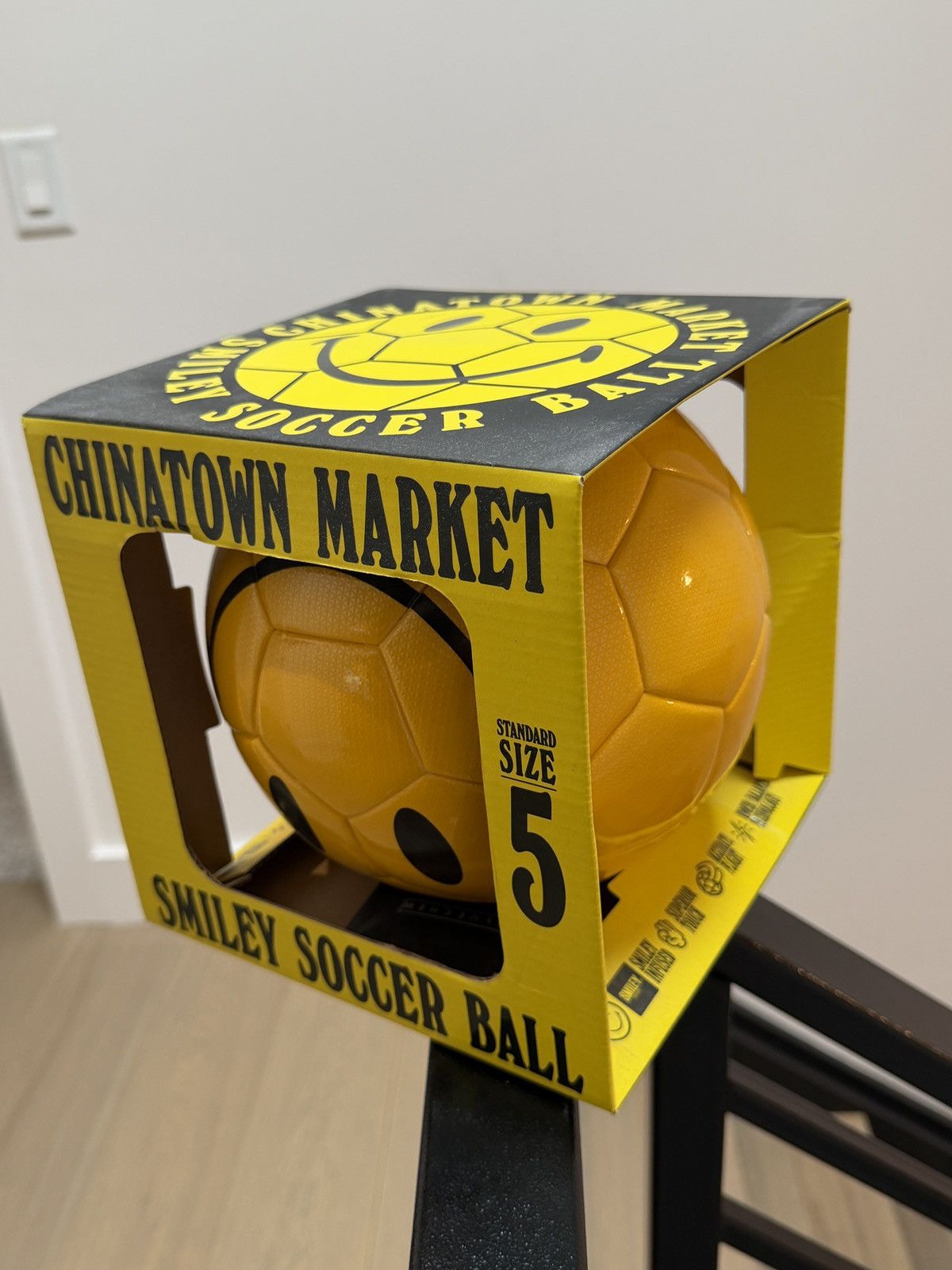 Market MARKET YELLOW SOCCERBALL Size ONE SIZE - 3 Thumbnail