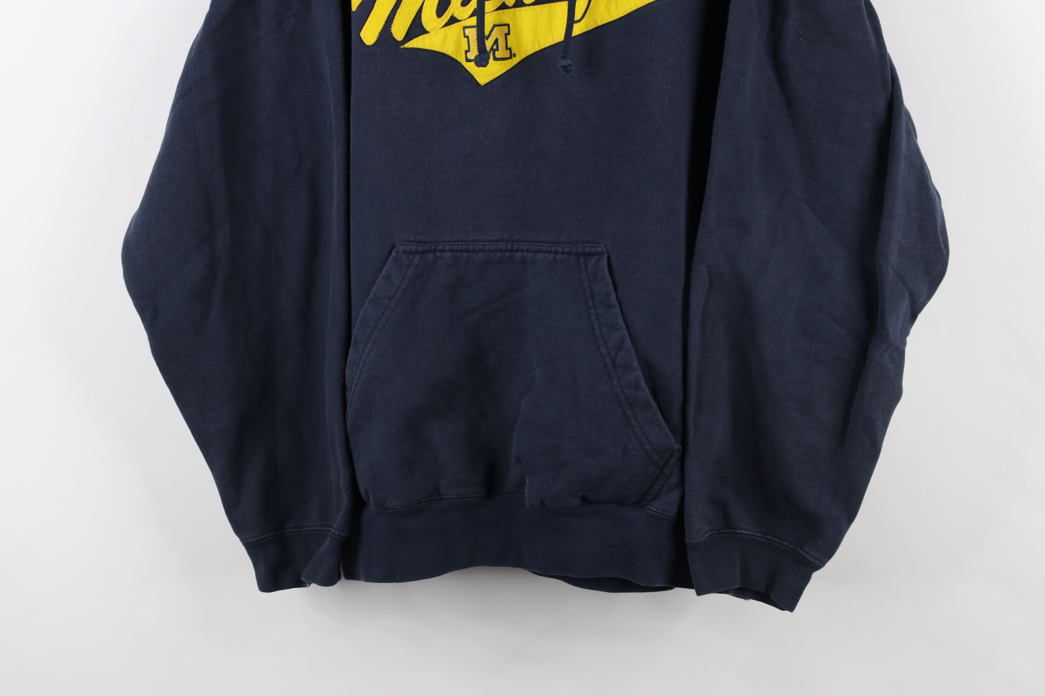 Vintage Vintage 90s Spell Out Script University of Michigan Hoodie Size L / US 10 / IT 46 - 3 Thumbnail