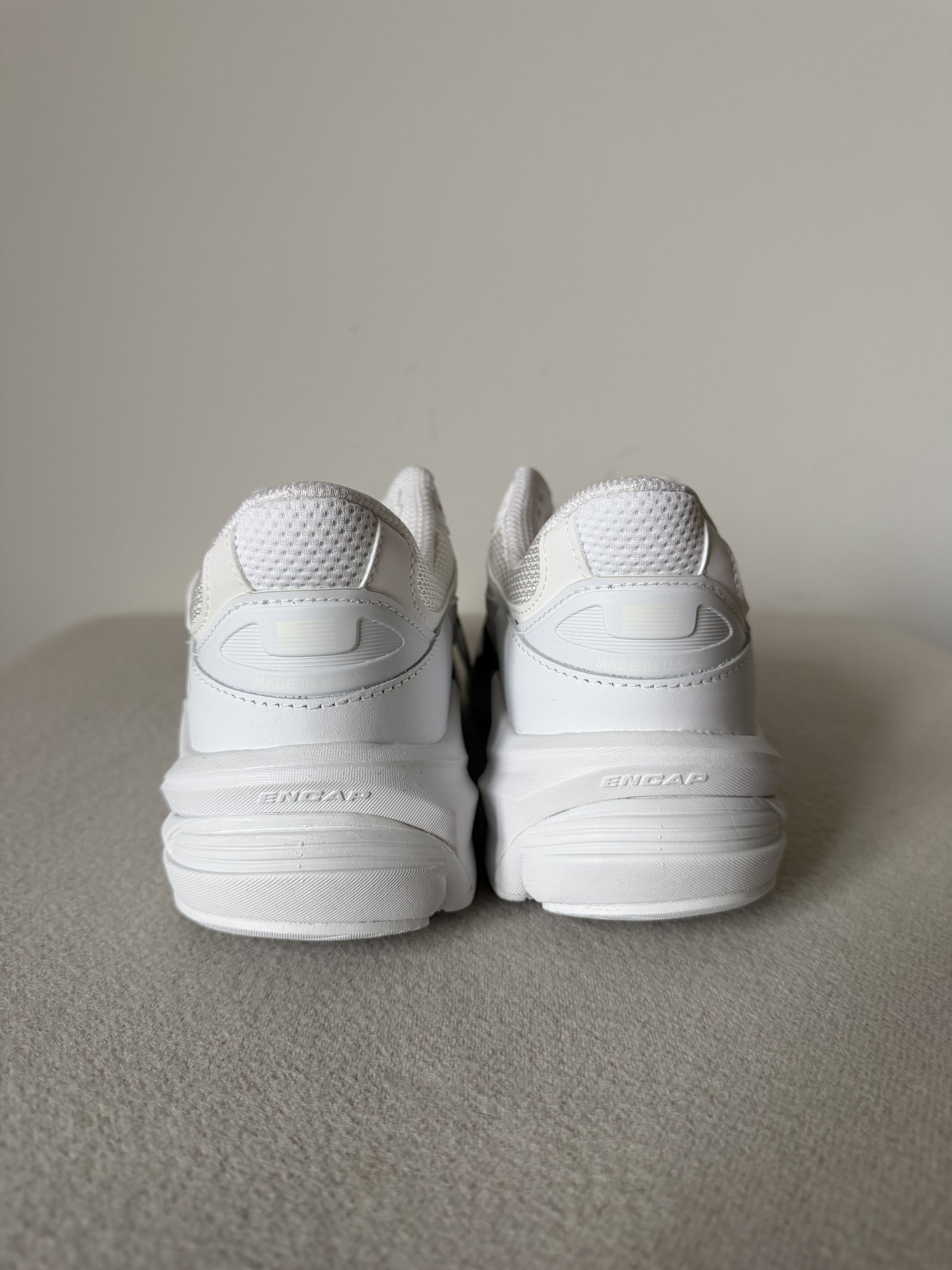 Comme des Garcons × New Balance Comme des Garcons New Balance 990v6 in White Size US 10 / EU 43 - 5 Thumbnail
