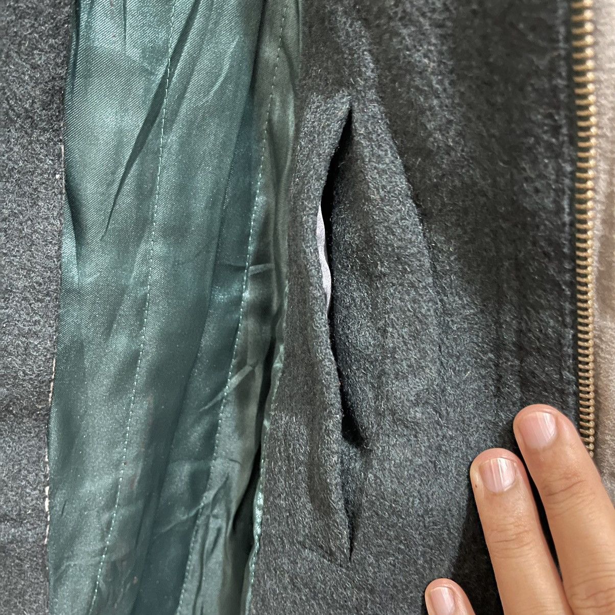 Designer × Vintage Vintage 90s Gulk Club For Nice Man Wool Bomber Jacket Size US M / EU 48-50 / 2 - 15 Thumbnail