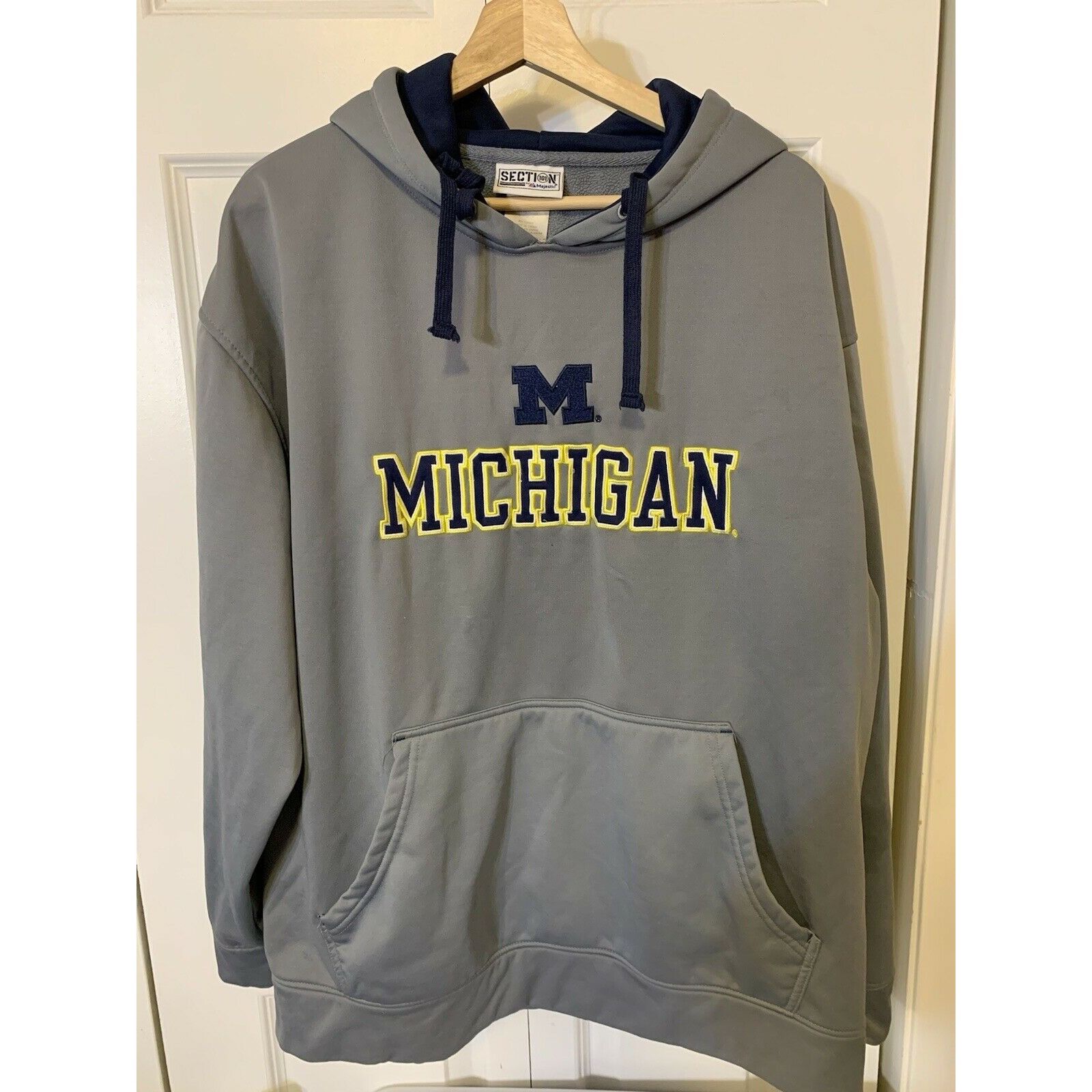 Majestic Section 101 Majestic MICHIGAN Men’s Sz XL Gray Fleece Pullov Size US XL / EU 56 / 4 - 3 Thumbnail