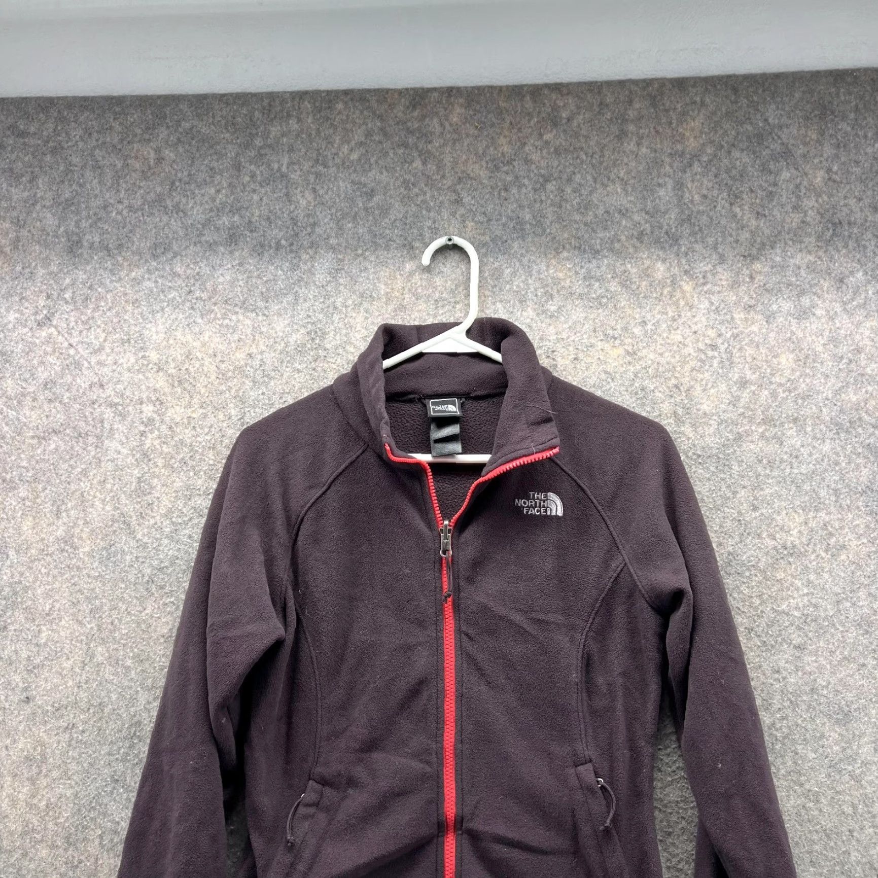 The North Face VINTAGE? The North Face Sweater Women XS Polartec Burgundy Full Zip Fleece Jacket Size XS / US 0-2 / IT 36-38 - 2 Thumbnail