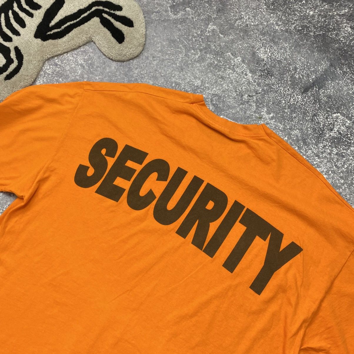 Band Tees Vintage Harley-Davidson Security Motorcycle 00’s tee Size US XL / EU 56 / 4 - 8 Thumbnail