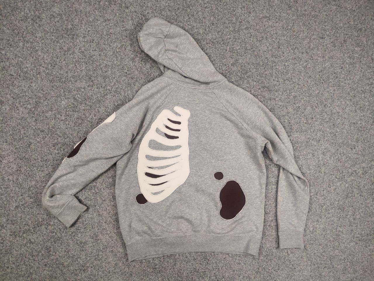 Nike Rare nike skeleton Logo vintage reworked Hoodie Y2K Style Size US S / EU 44-46 / 1 - 10 Thumbnail