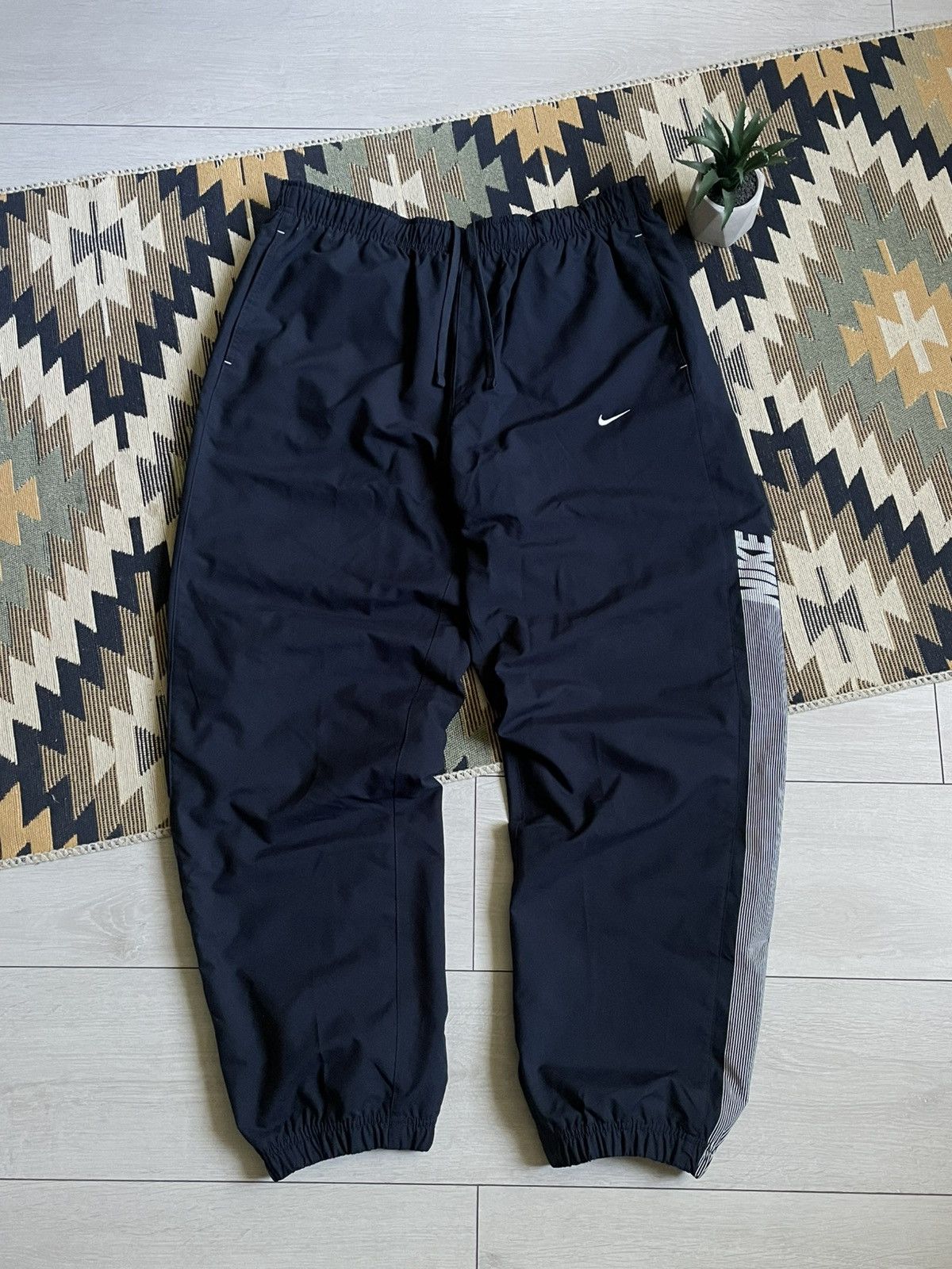 Vintage Vintage Nike Nylon Logo Swoosh Drill Y2K Track Pants Size US 36 / EU 52 - 3 Thumbnail