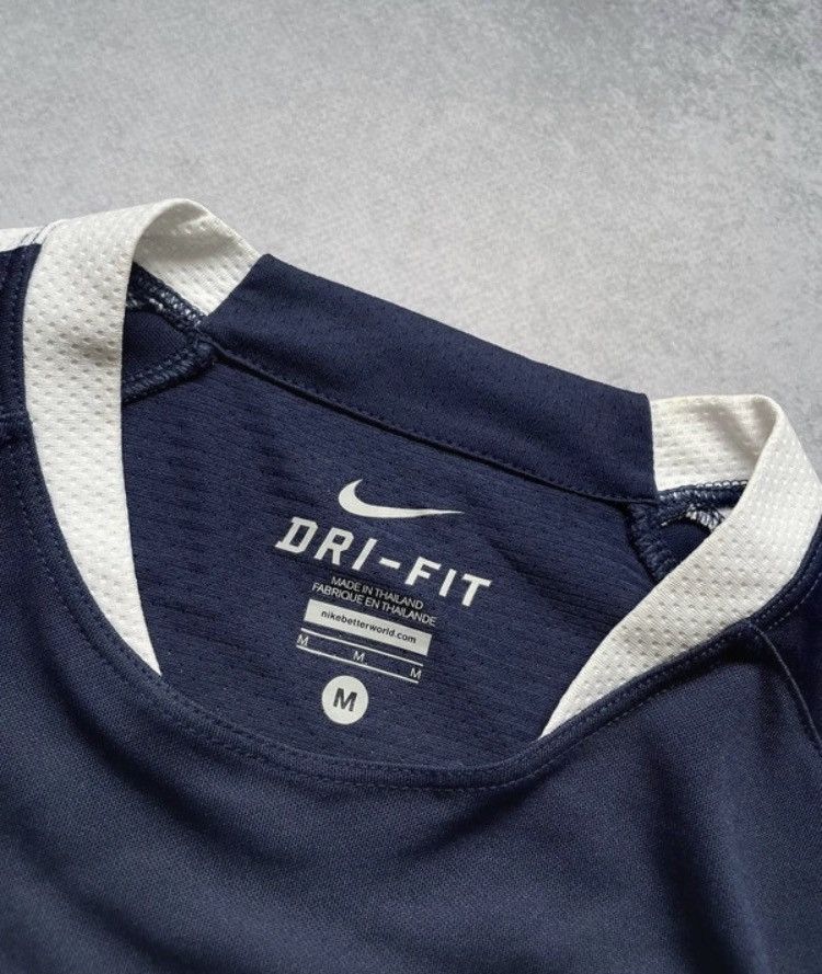 Nike × Vintage Nike Paris Saint Germain Training Jersey Size US M / EU 48-50 / 2 - 4 Thumbnail
