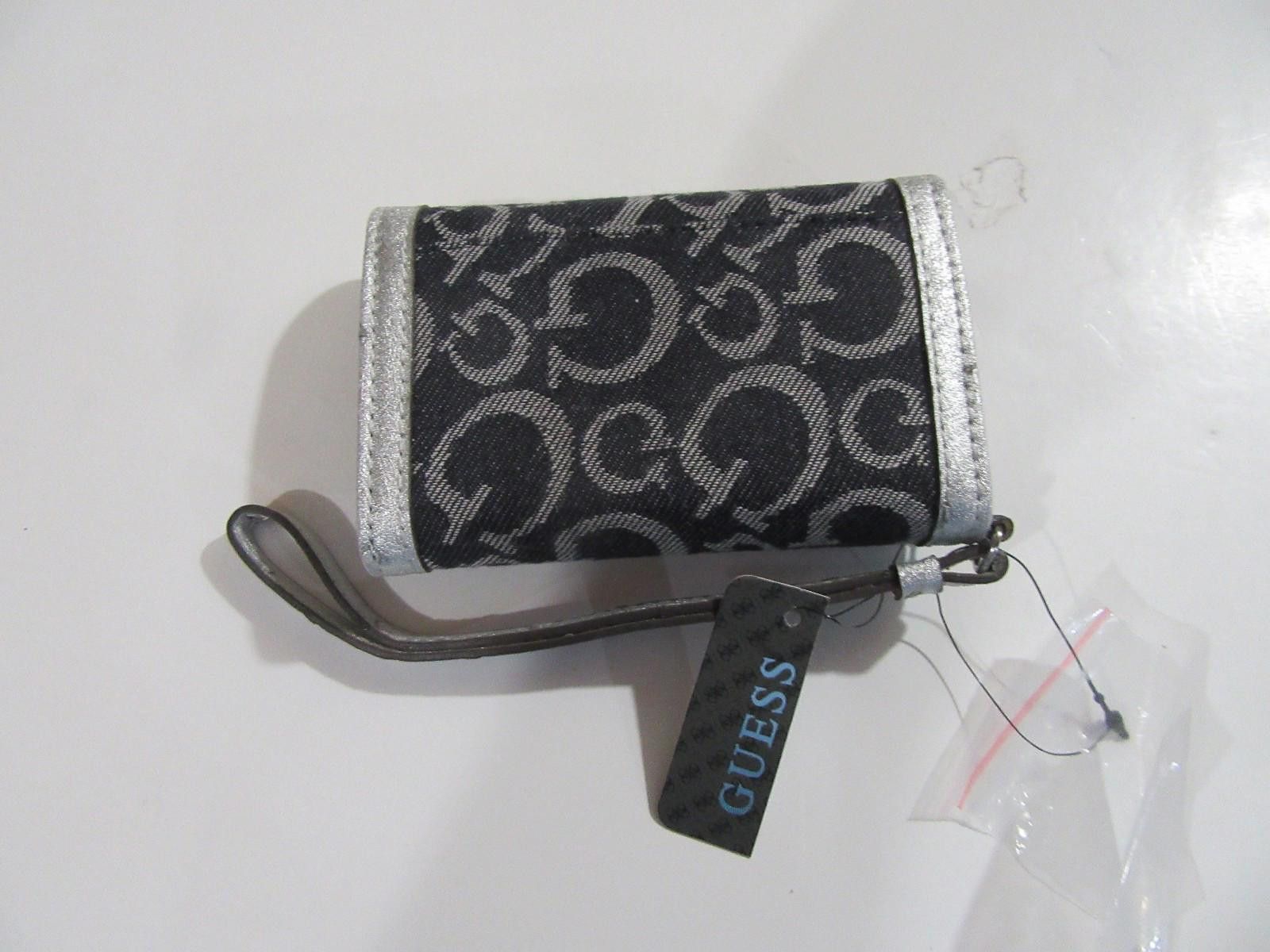 Guess Guess Womens Taluca Vintage Small Signature Wristlet Wallet Size ONE SIZE - 2 Thumbnail