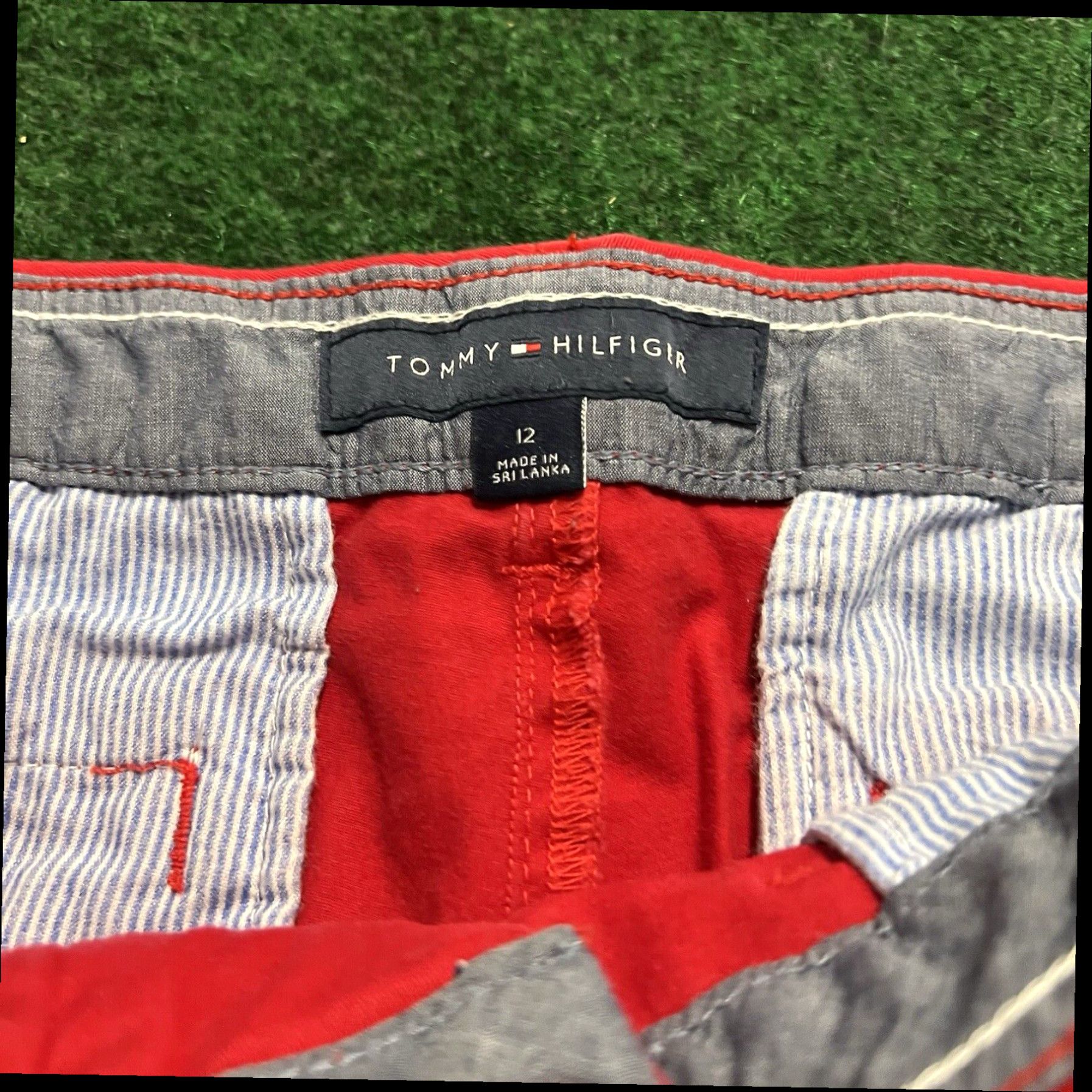 Tommy Hilfiger Tommy Hilfiger Shorts Womens 12 Chino Red Flat Front Size 34" / US 12 / IT 48 - 3 Thumbnail